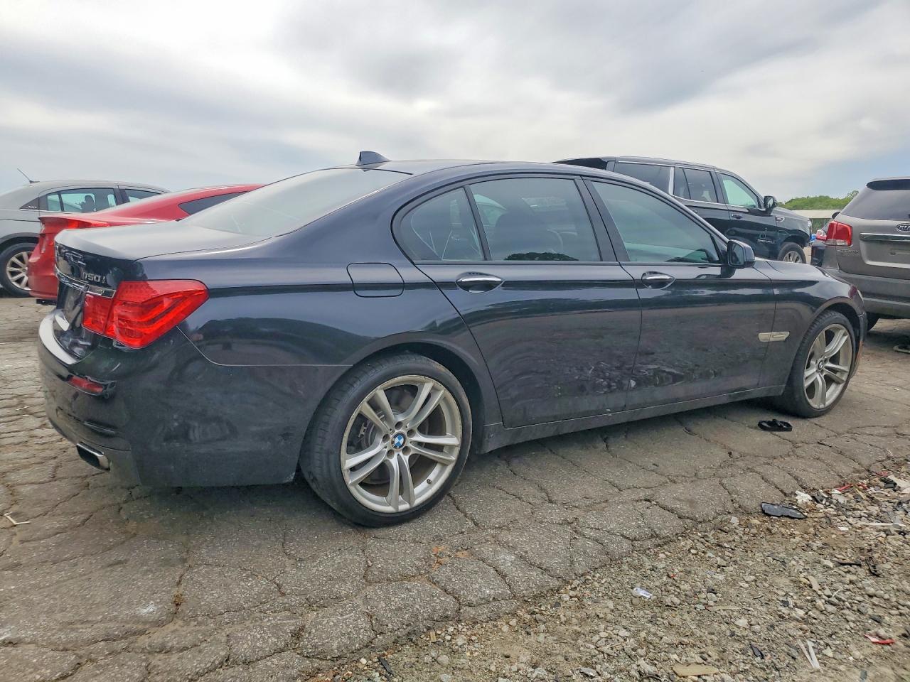 2012 BMW 7 SERIES