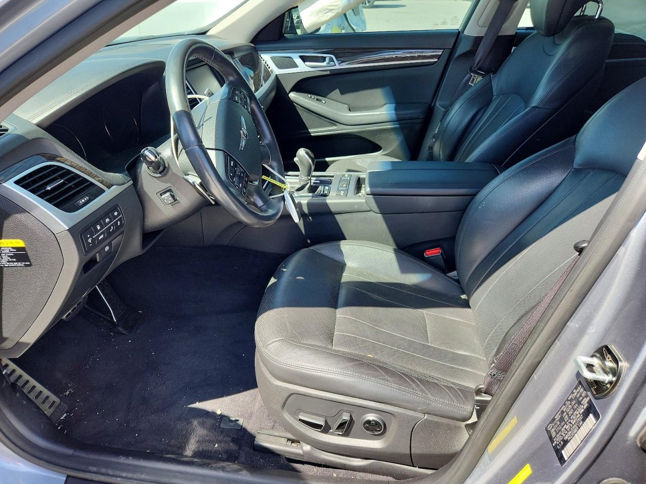 2017 GENESIS G80