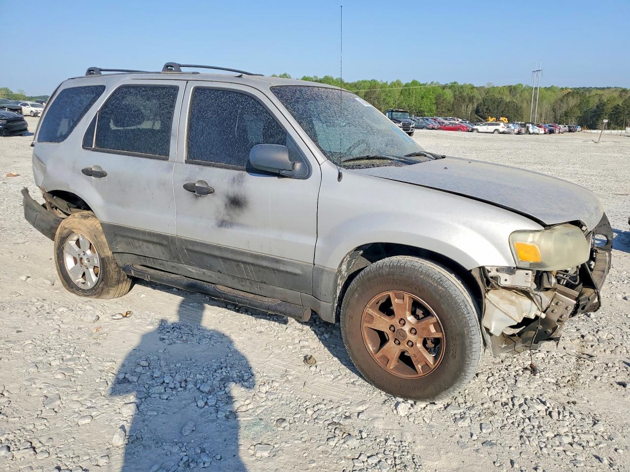 2005 FORD ESCAPE