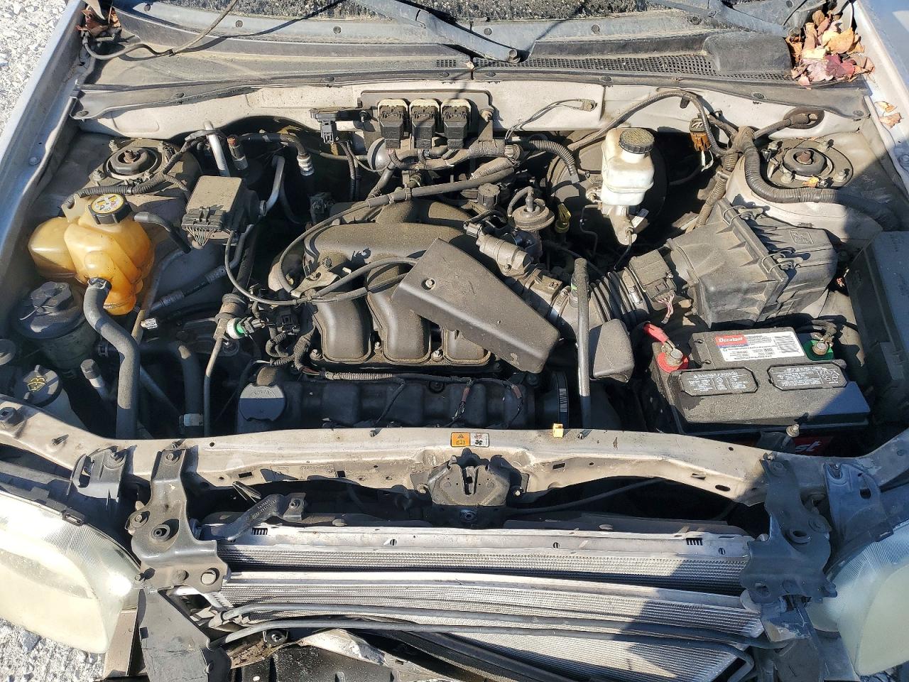 2005 FORD ESCAPE