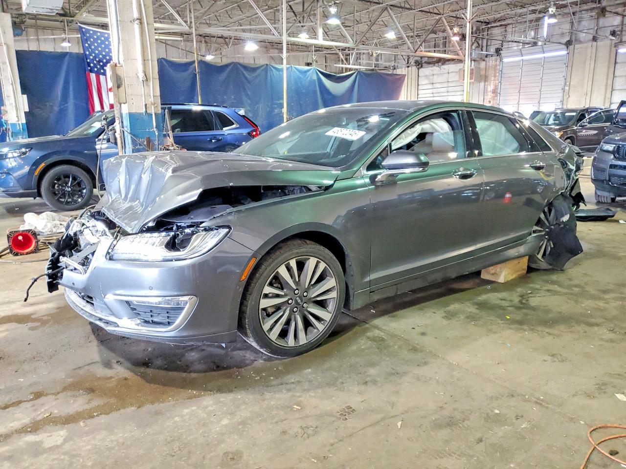 2020 LINCOLN MKZ