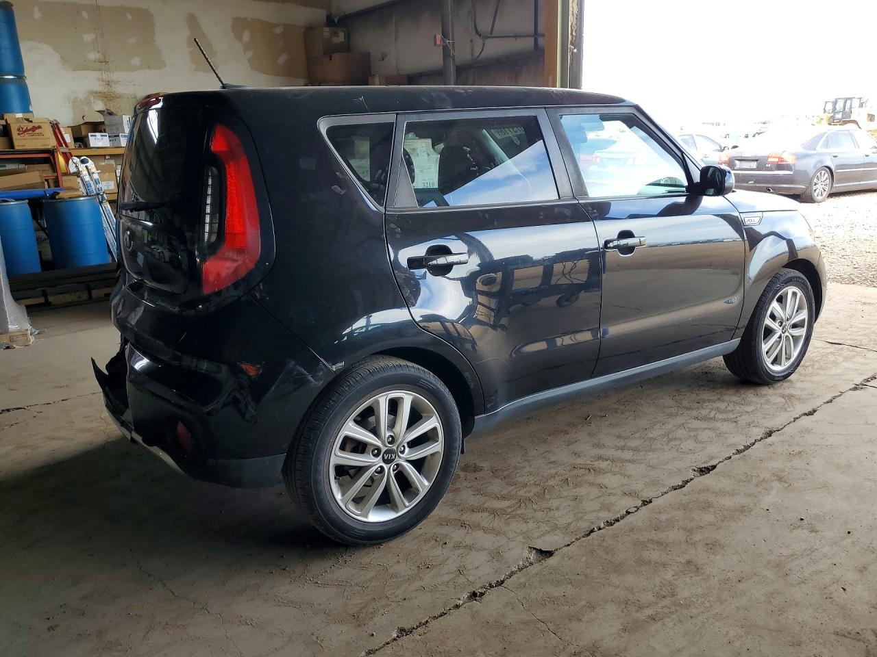 2018 KIA SOUL