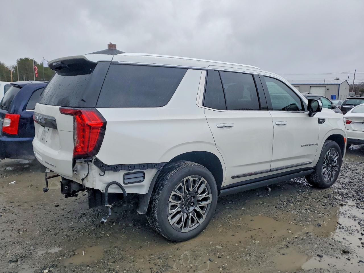 2024 GMC YUKON