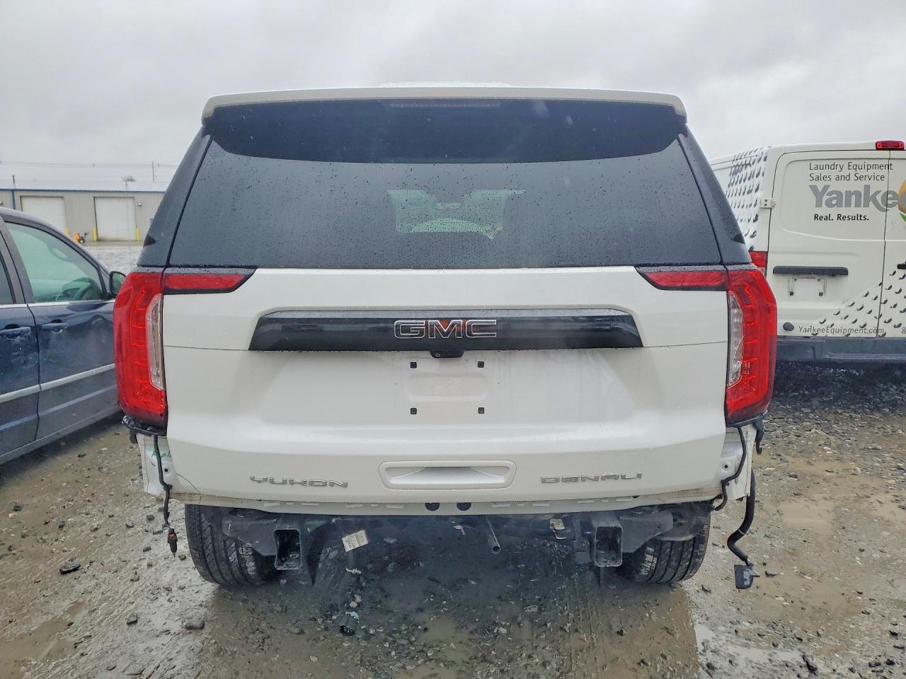2024 GMC YUKON