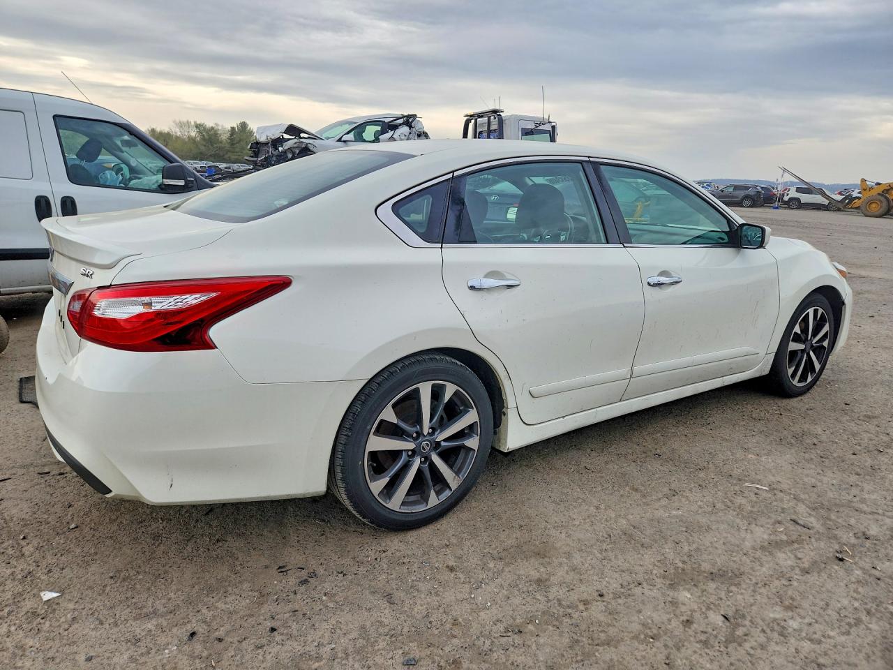 2016 NISSAN ALTIMA