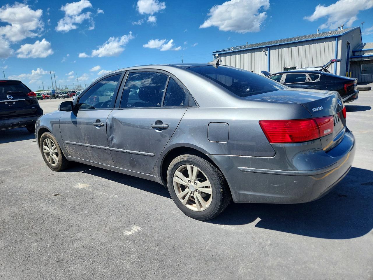 2009 HYUNDAI SONATA