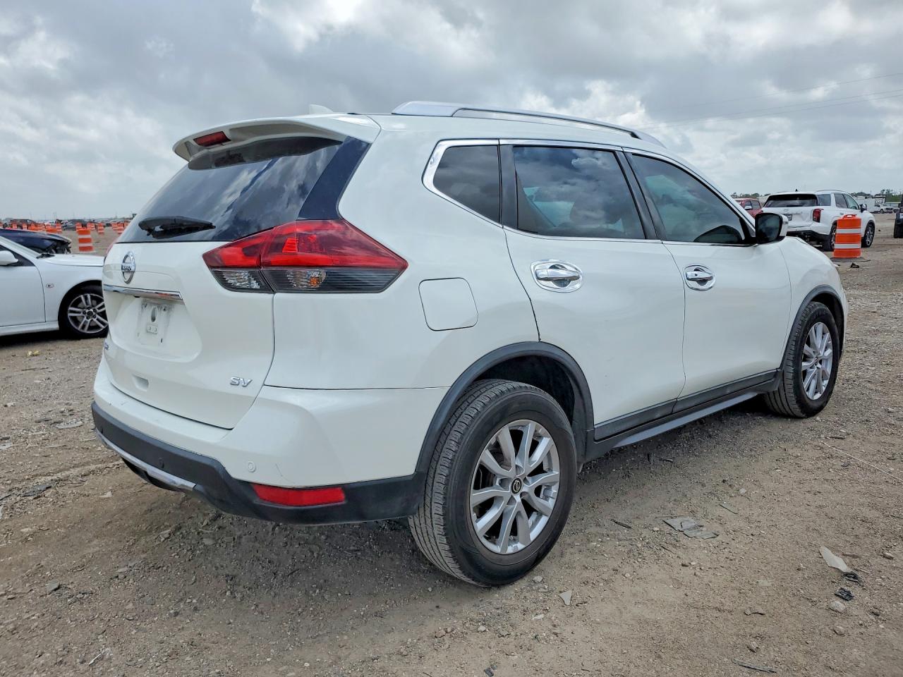 2019 NISSAN ROGUE
