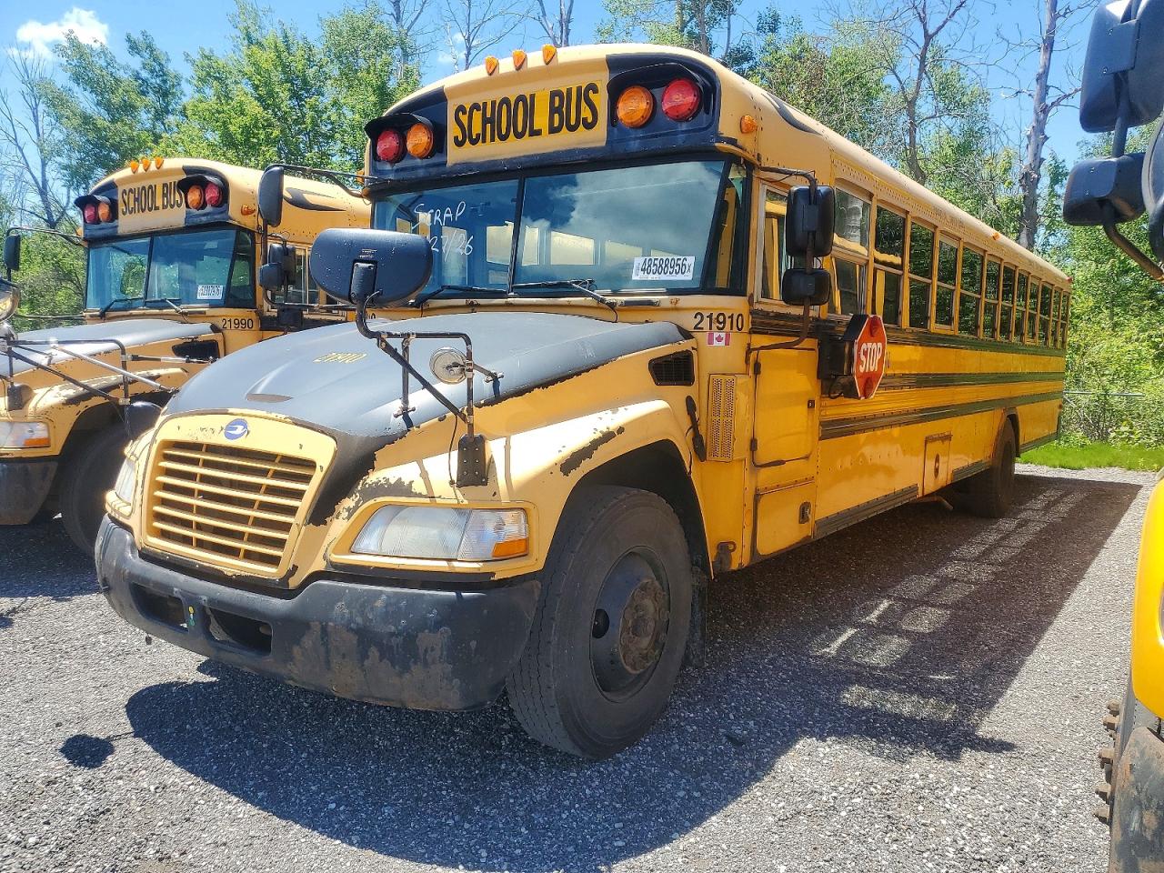 2012 BLUEBIRD SCHOOL BUS
