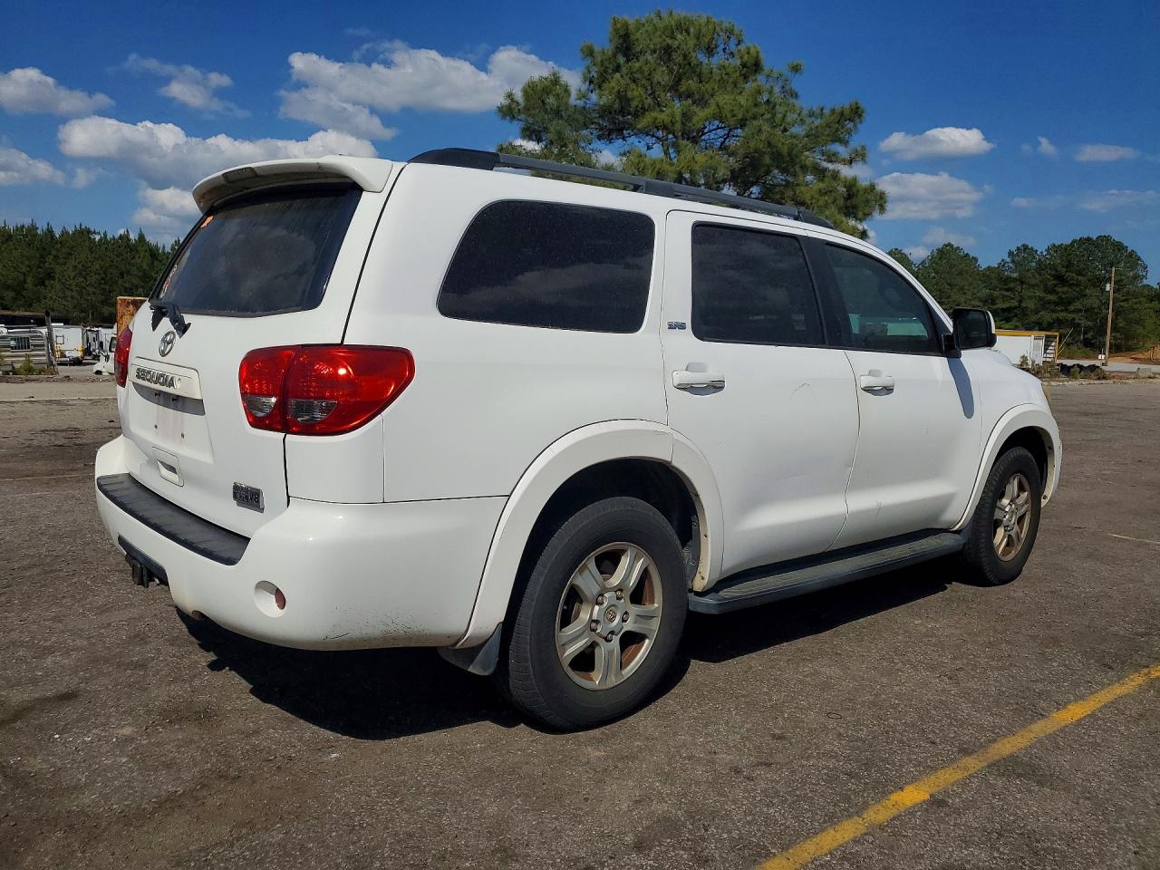 2011 TOYOTA SEQUOIA
