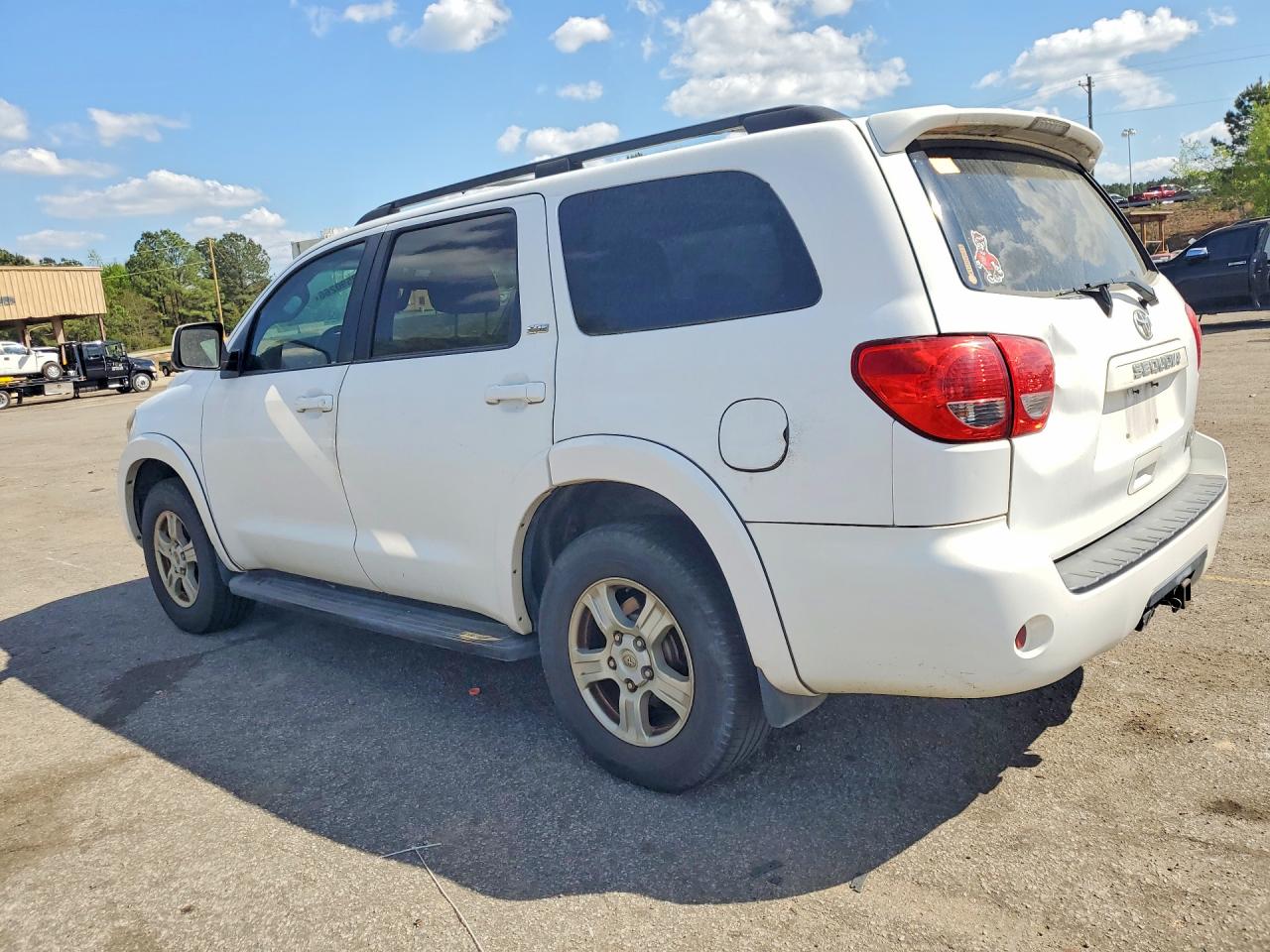 2011 TOYOTA SEQUOIA