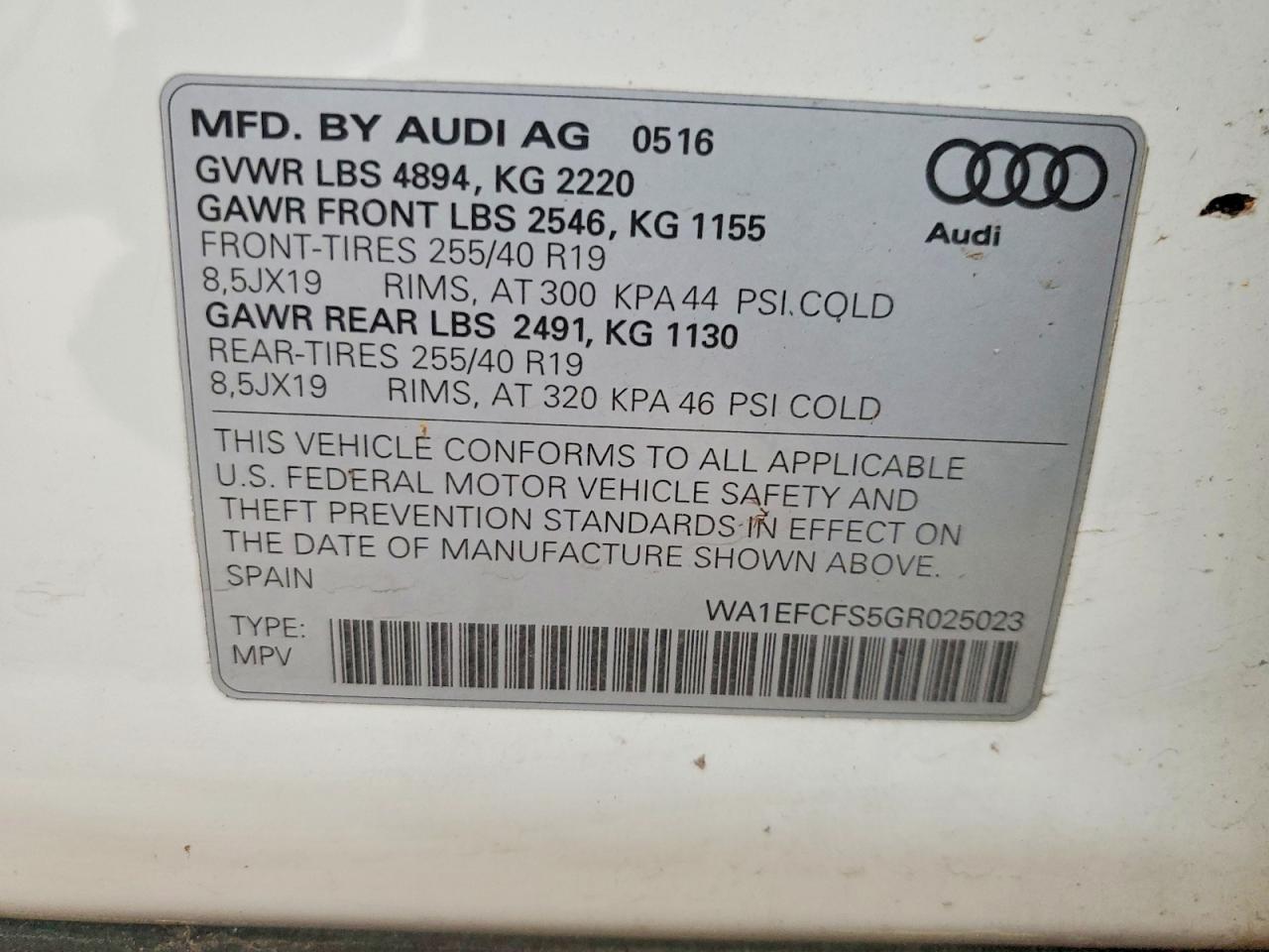 2016 AUDI Q3