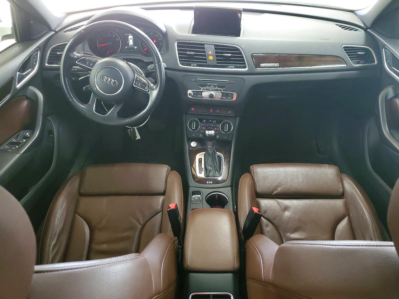 2016 AUDI Q3