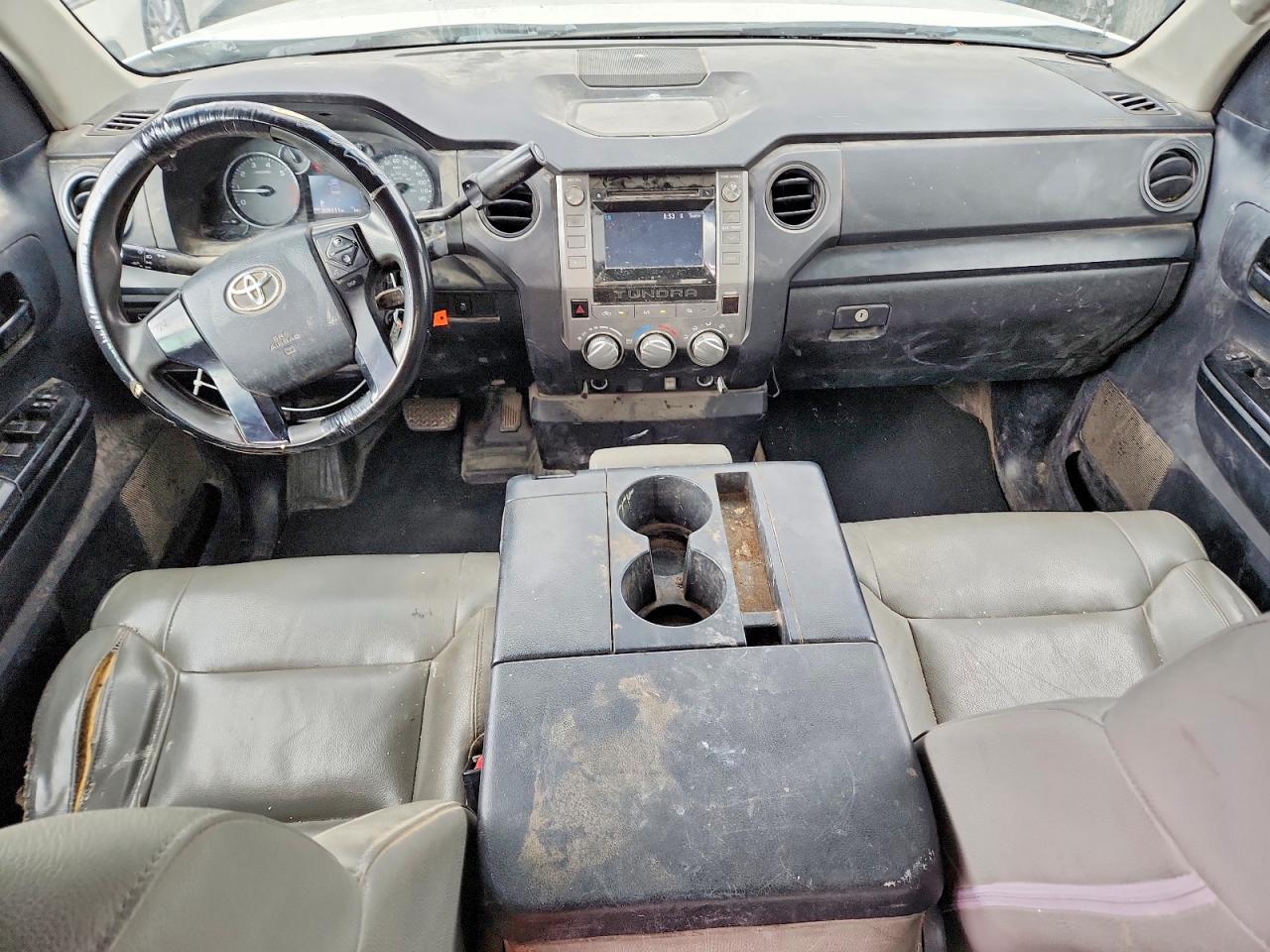 2015 TOYOTA TUNDRA
