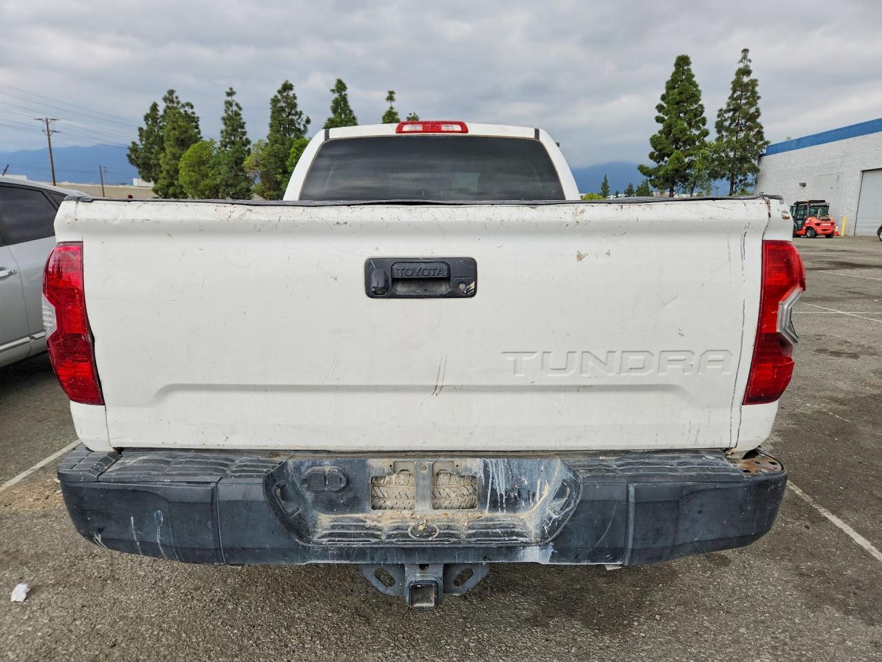 2015 TOYOTA TUNDRA