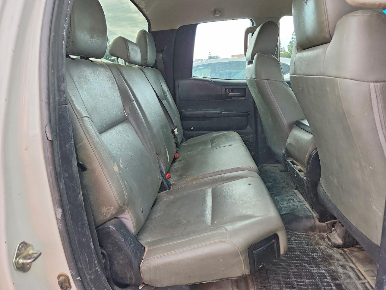 2015 TOYOTA TUNDRA