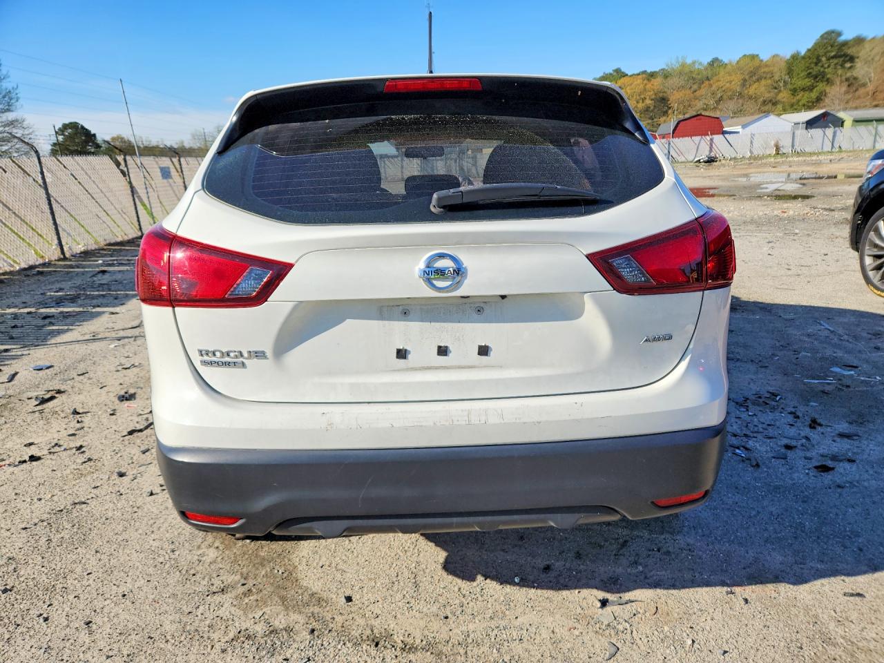 2017 NISSAN ROGUE