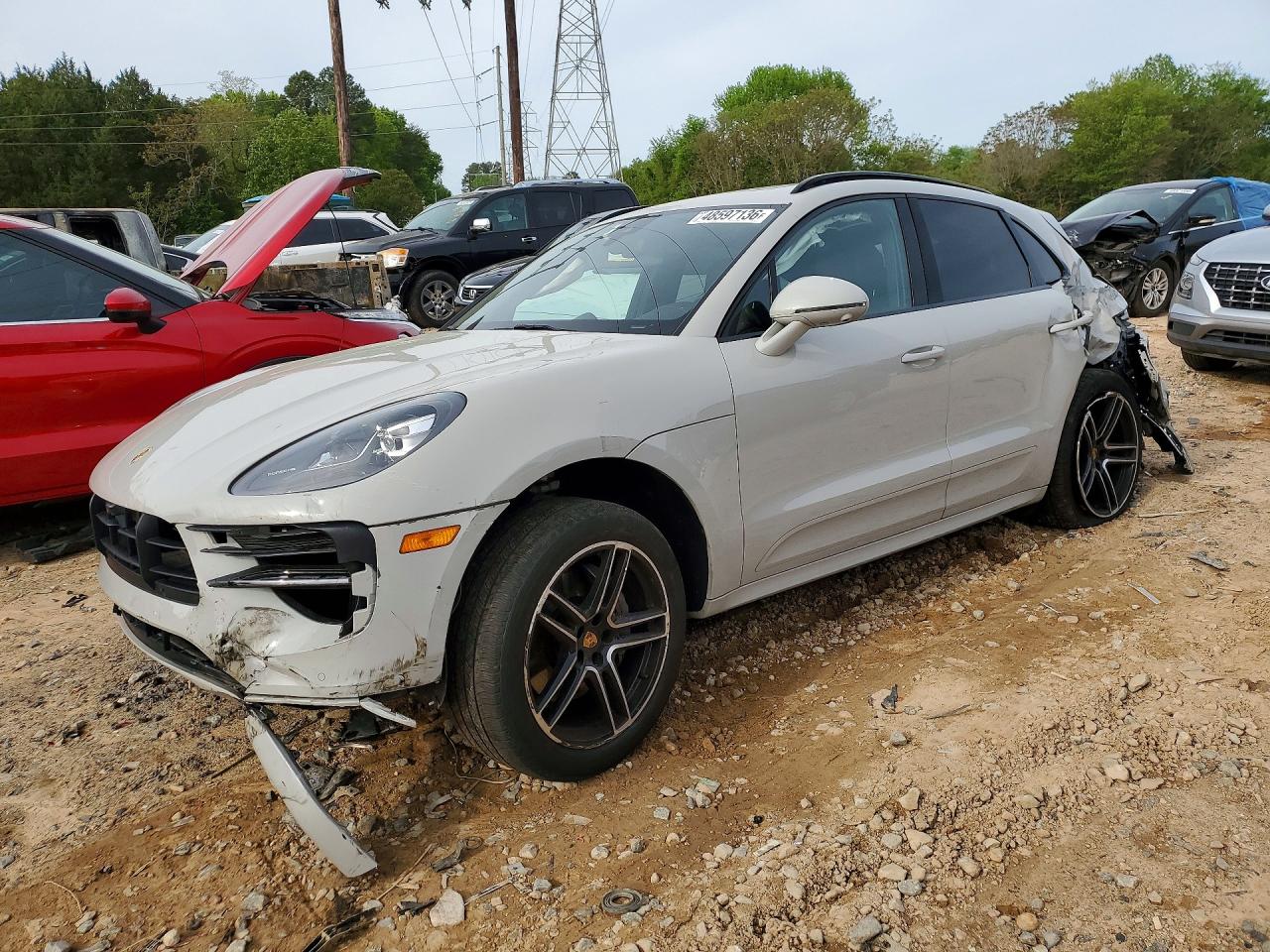 2021 PORSCHE MACAN