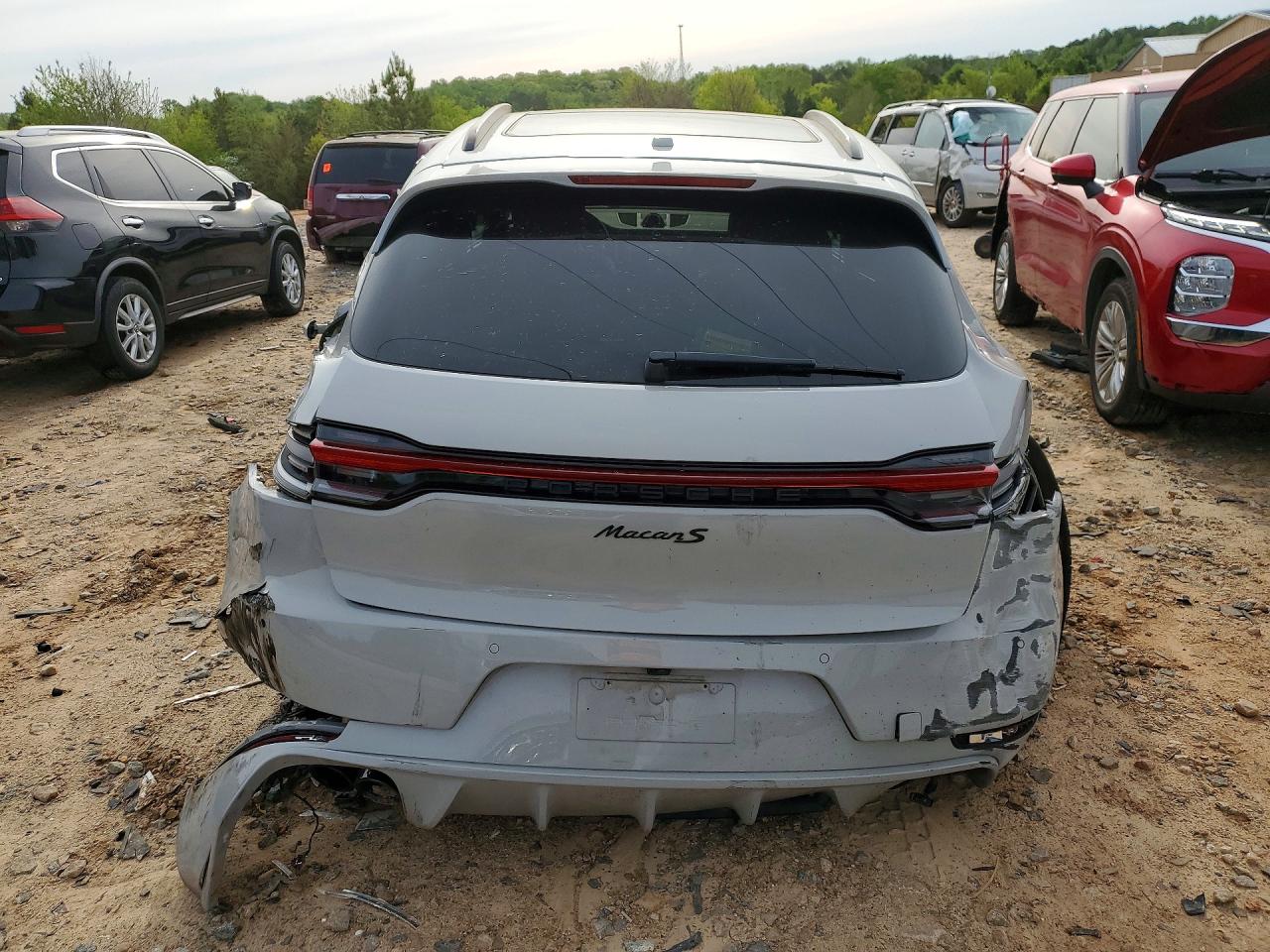 2021 PORSCHE MACAN