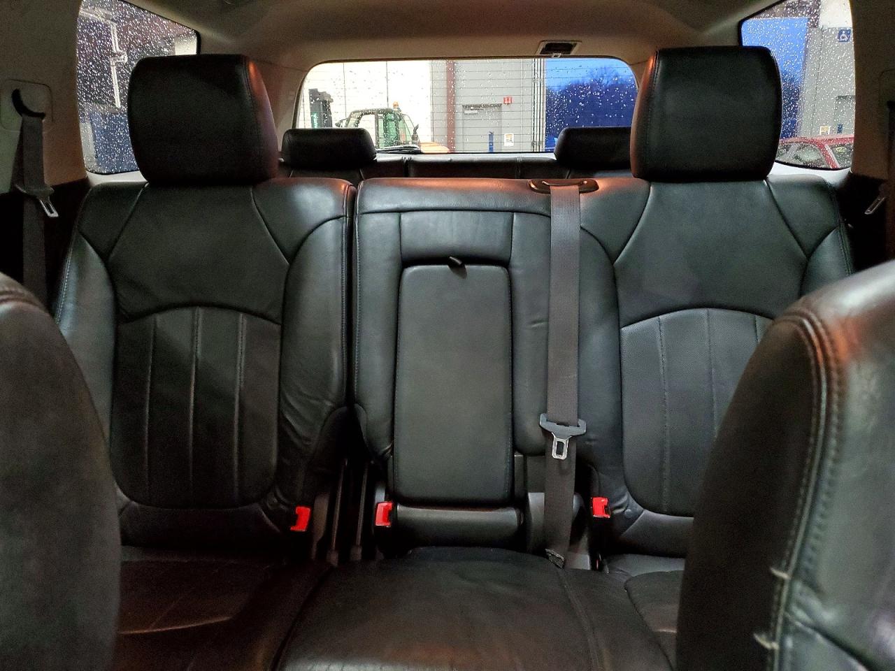 2011 GMC ACADIA DEN