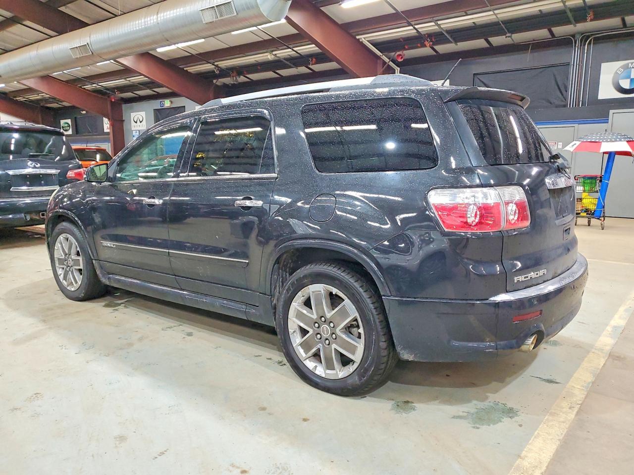 2011 GMC ACADIA DEN