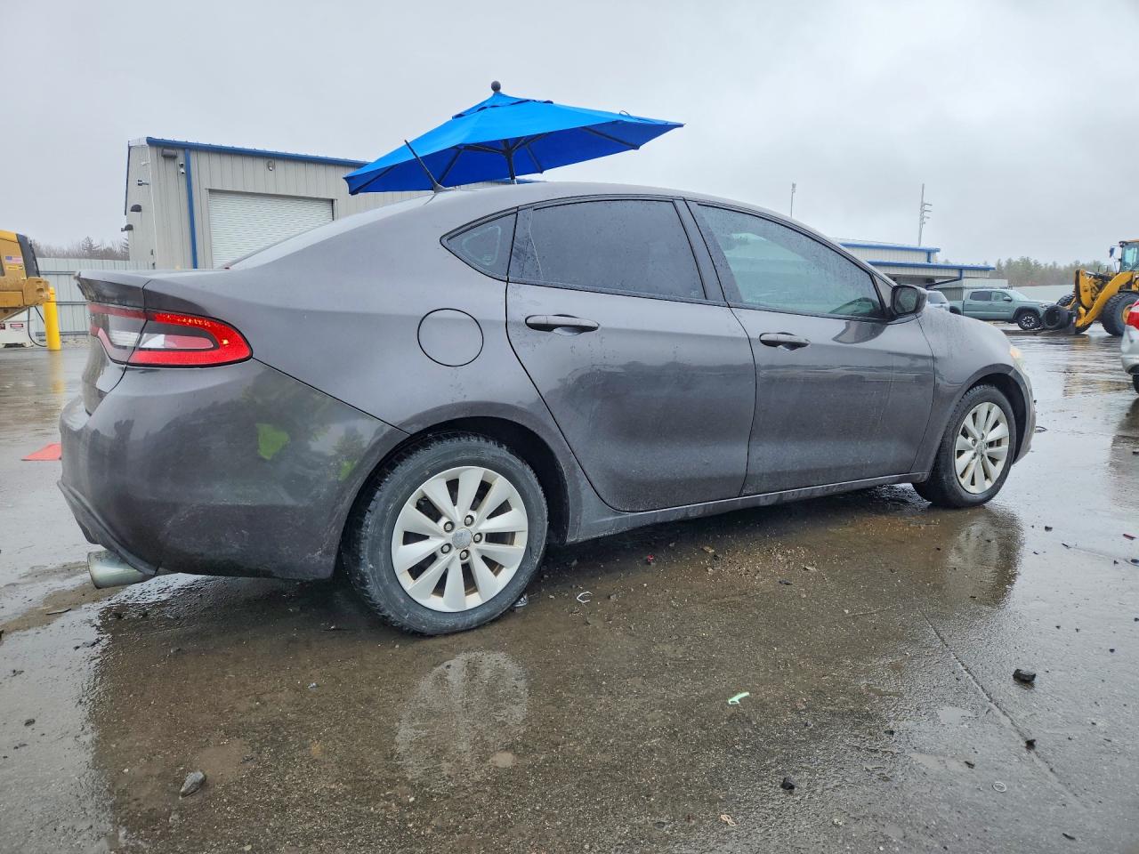 2015 DODGE DART