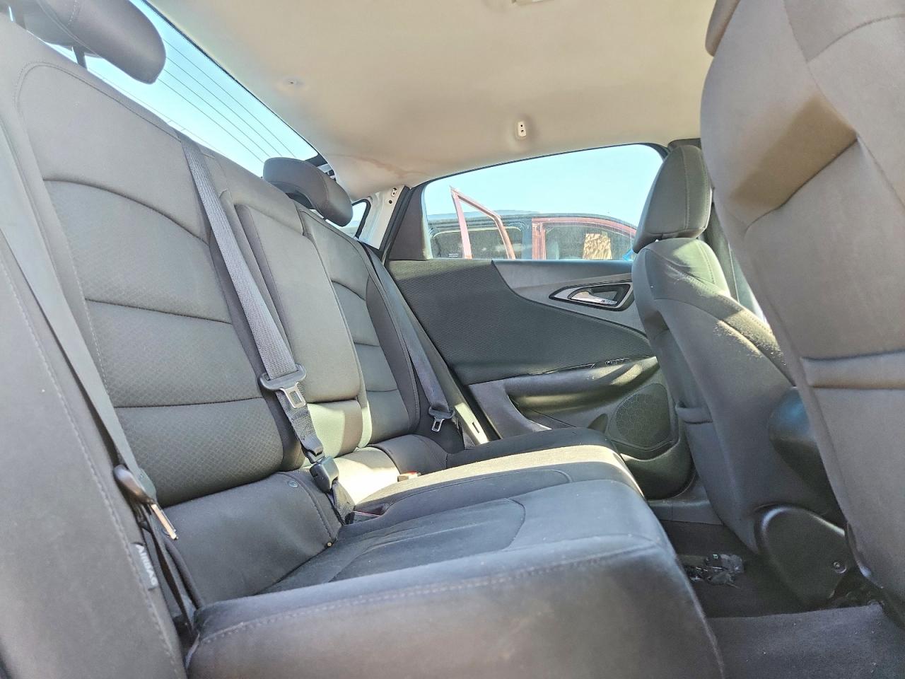 2017 CHEV MALIBU