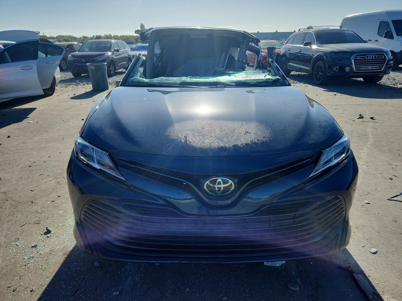 2019 TOYOTA CAMRY