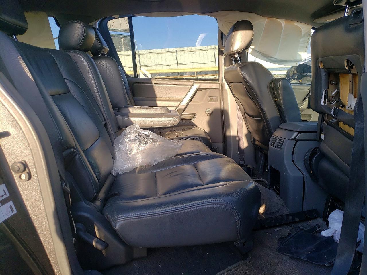 2006 NISSAN ARMADA