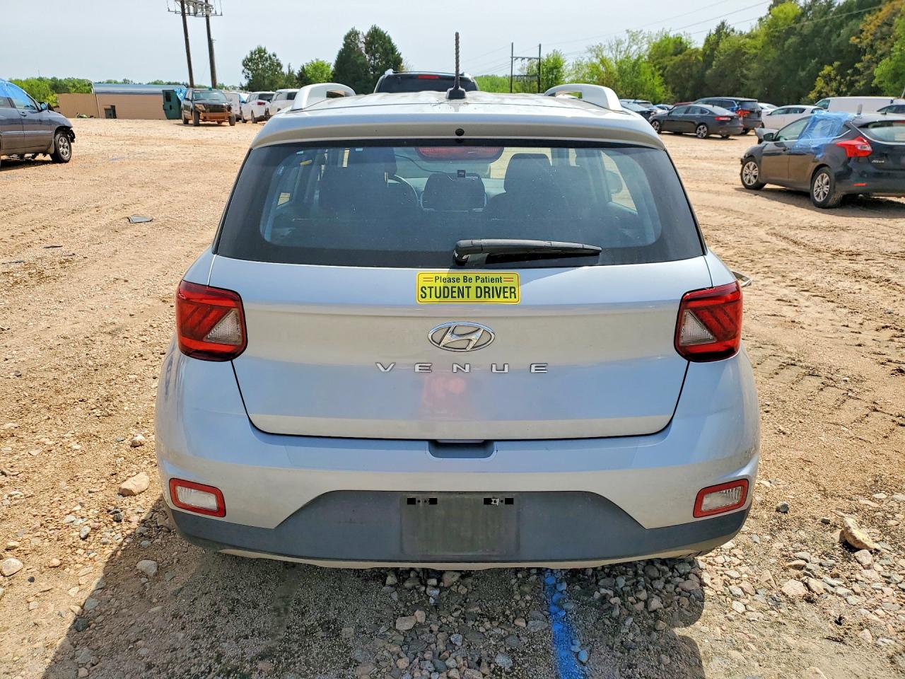 2023 HYUNDAI VENUE