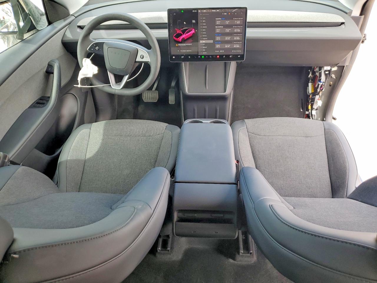 2026 TESLA MODEL Y