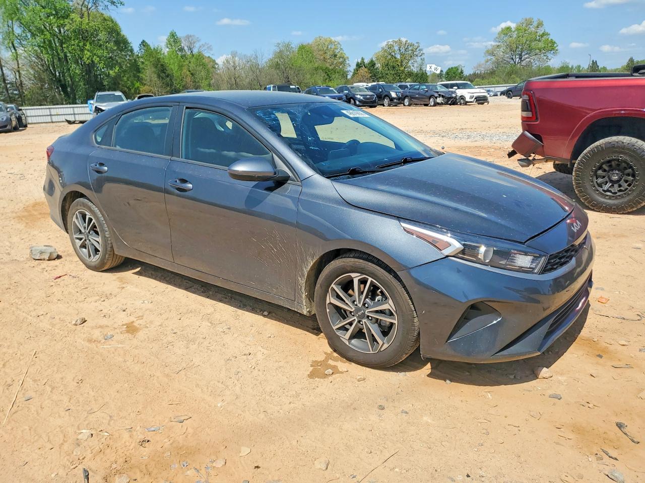 2023 KIA FORTE LXS