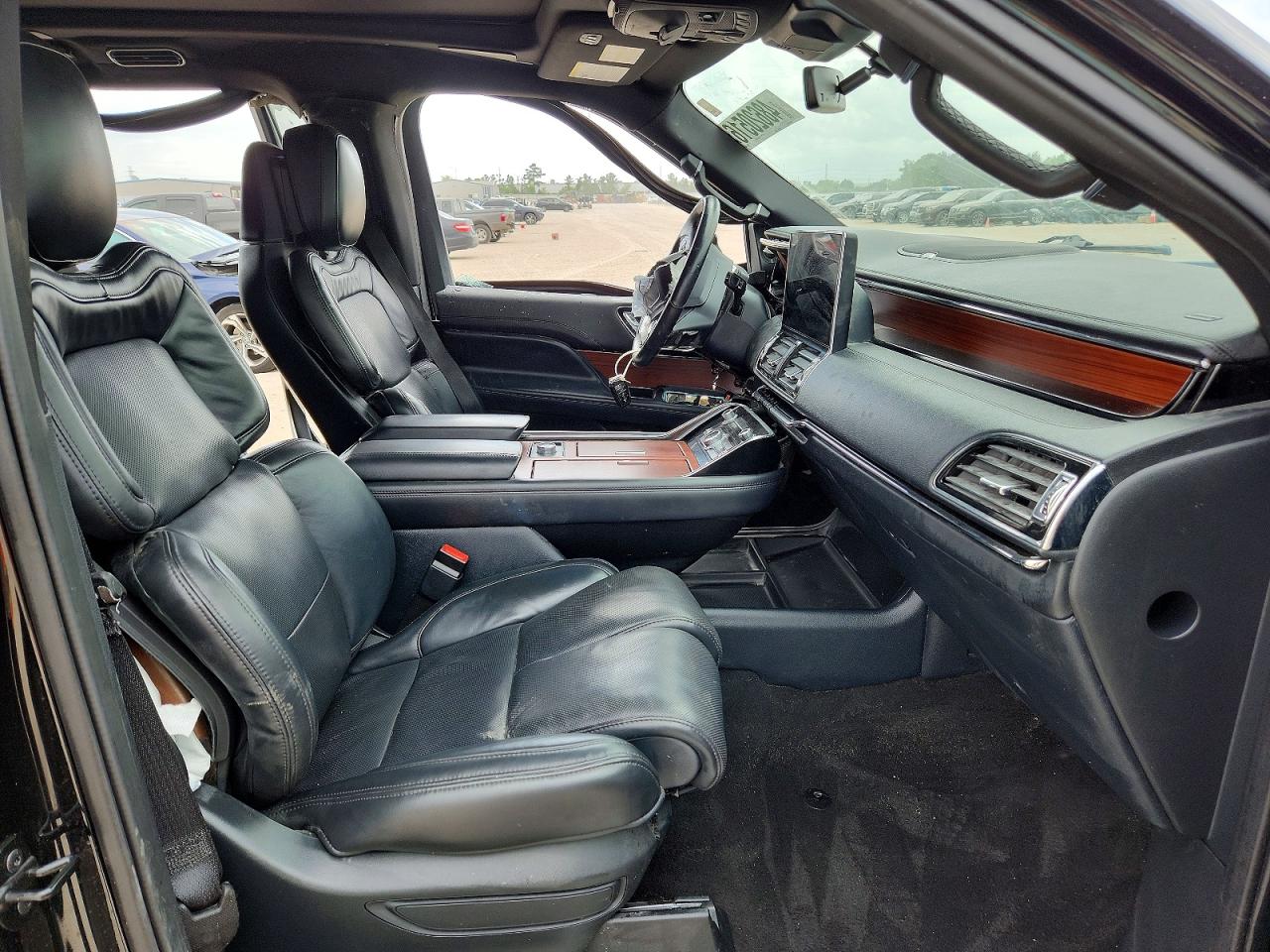 2023 LINCOLN NAVIGATOR