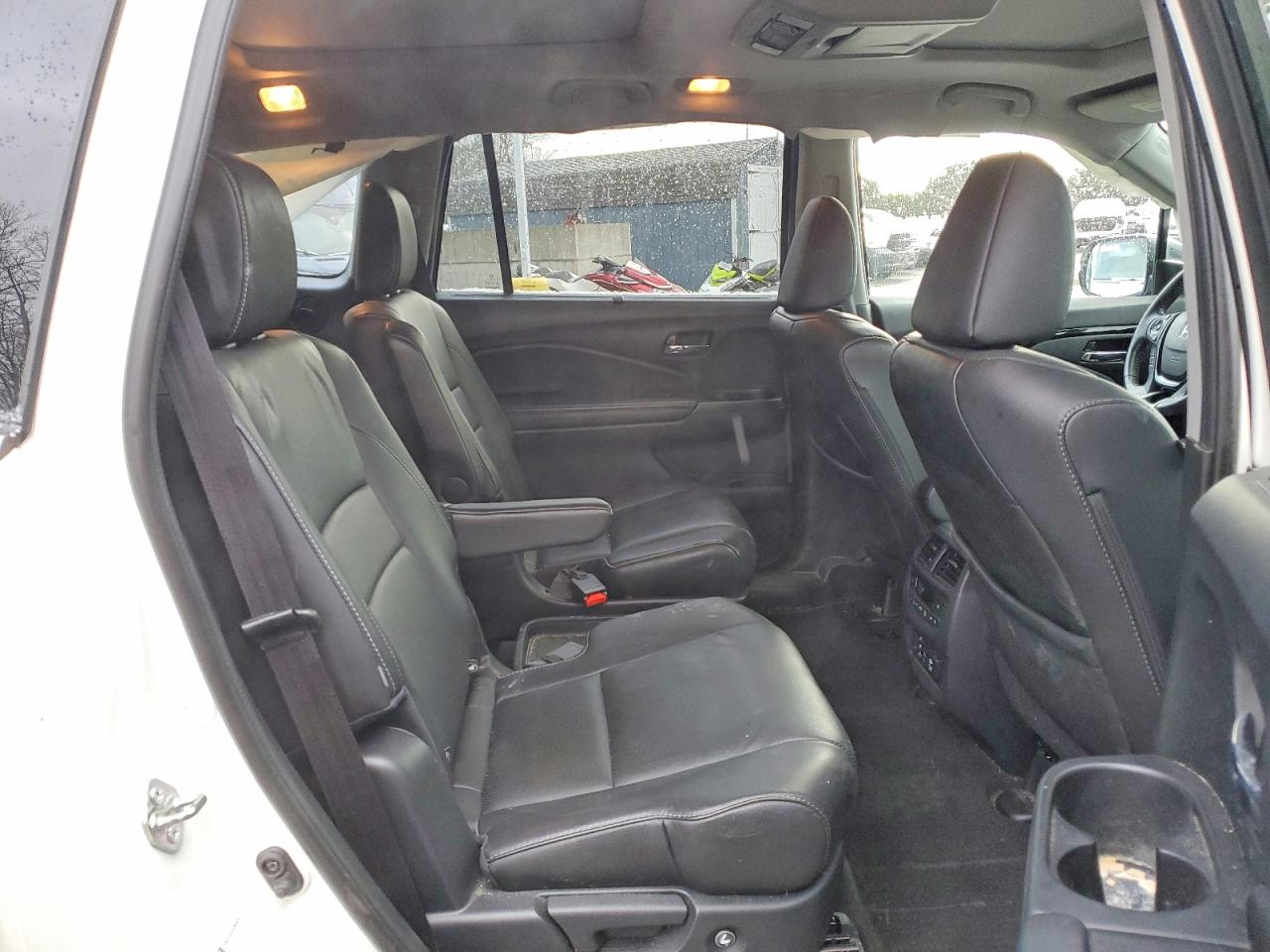 2016 HONDA PILOT