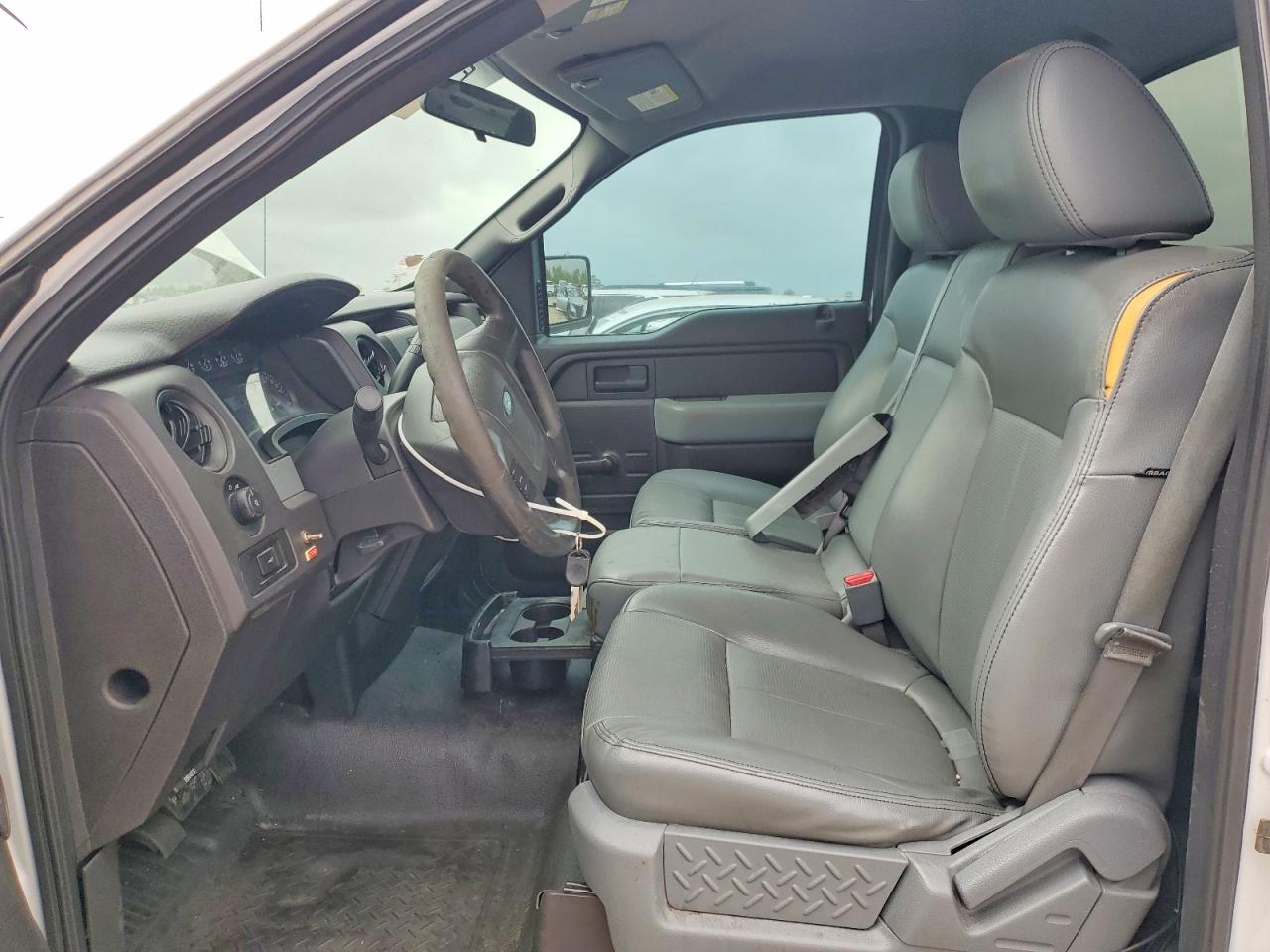 2011 FORD F150