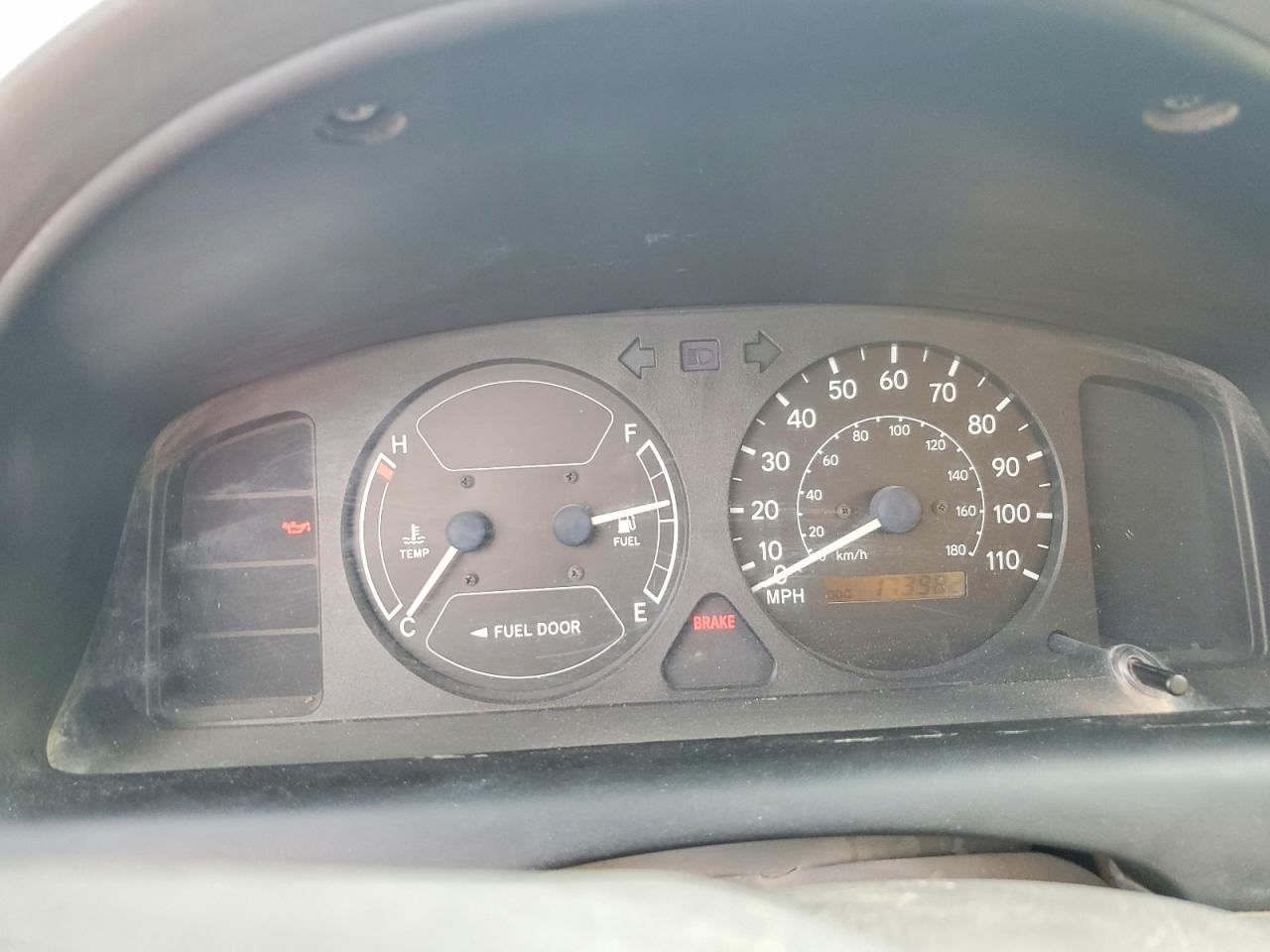 2002 TOYOTA COROLLA