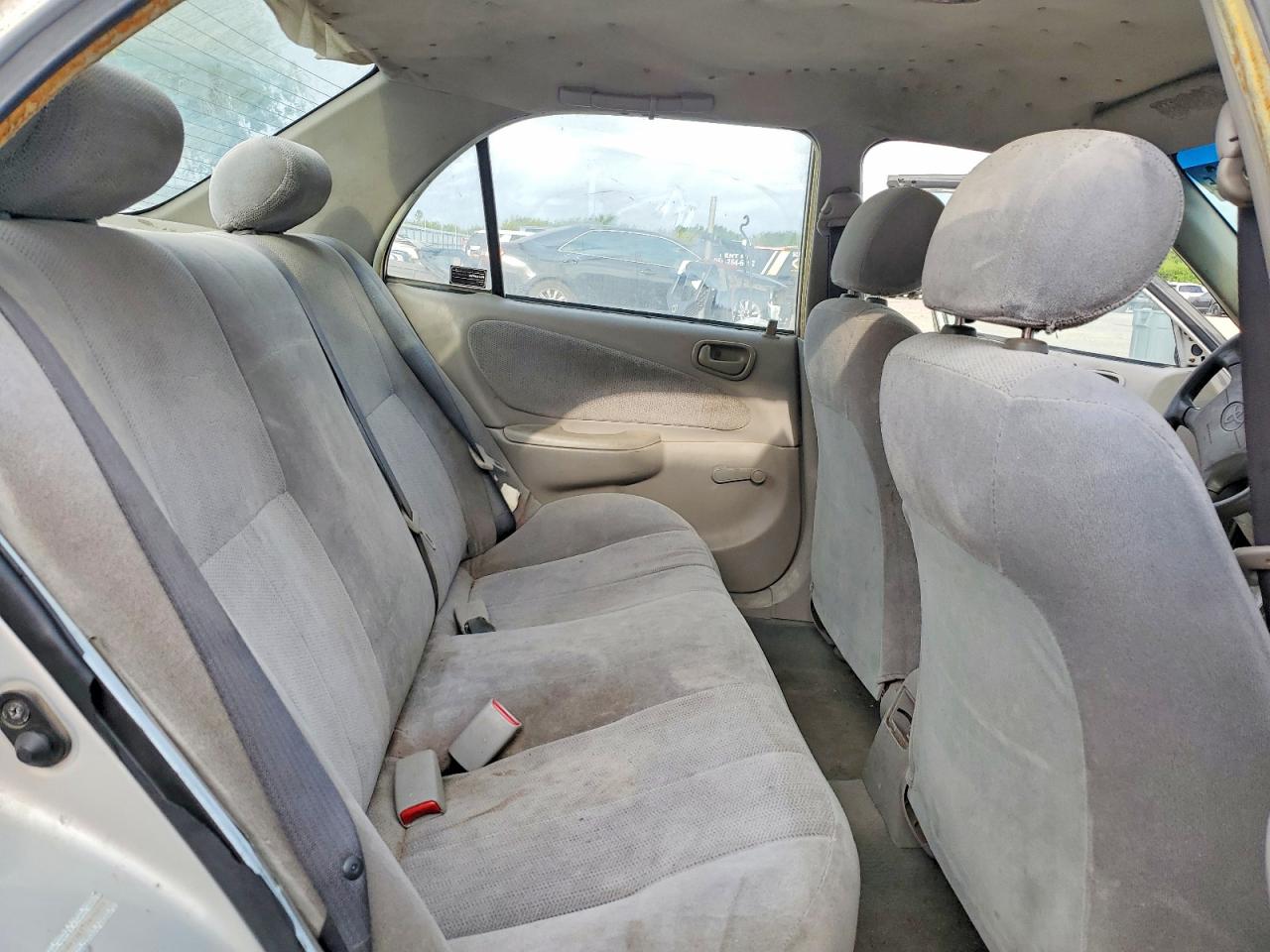 2002 TOYOTA COROLLA