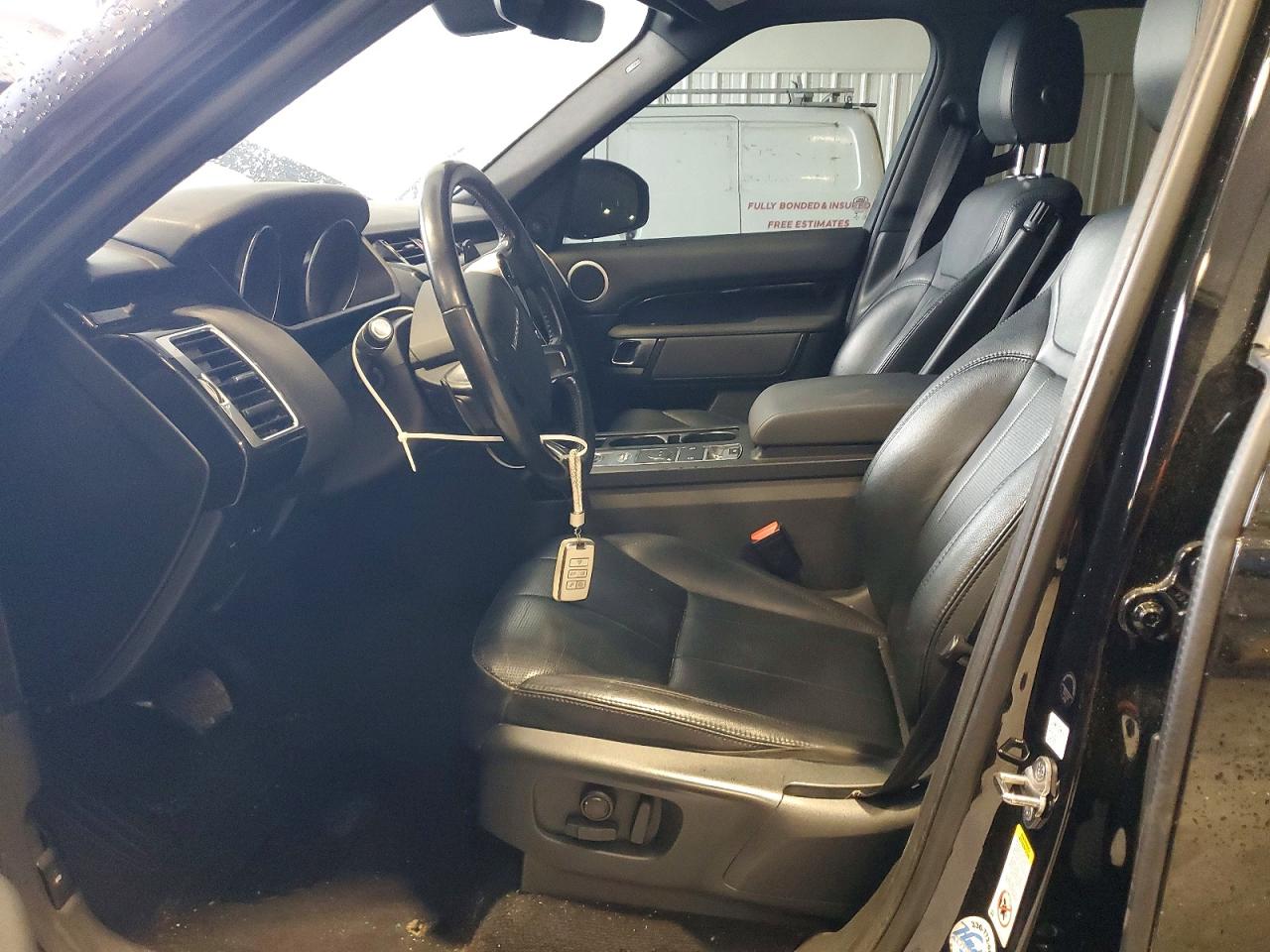 2019 LAND ROVER DISCOVERY