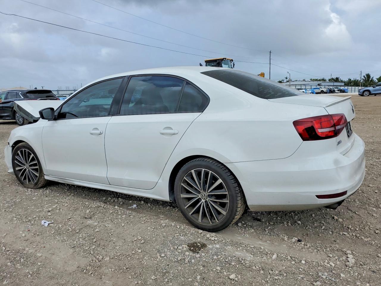 2016 VOLKSWAGEN JETTA