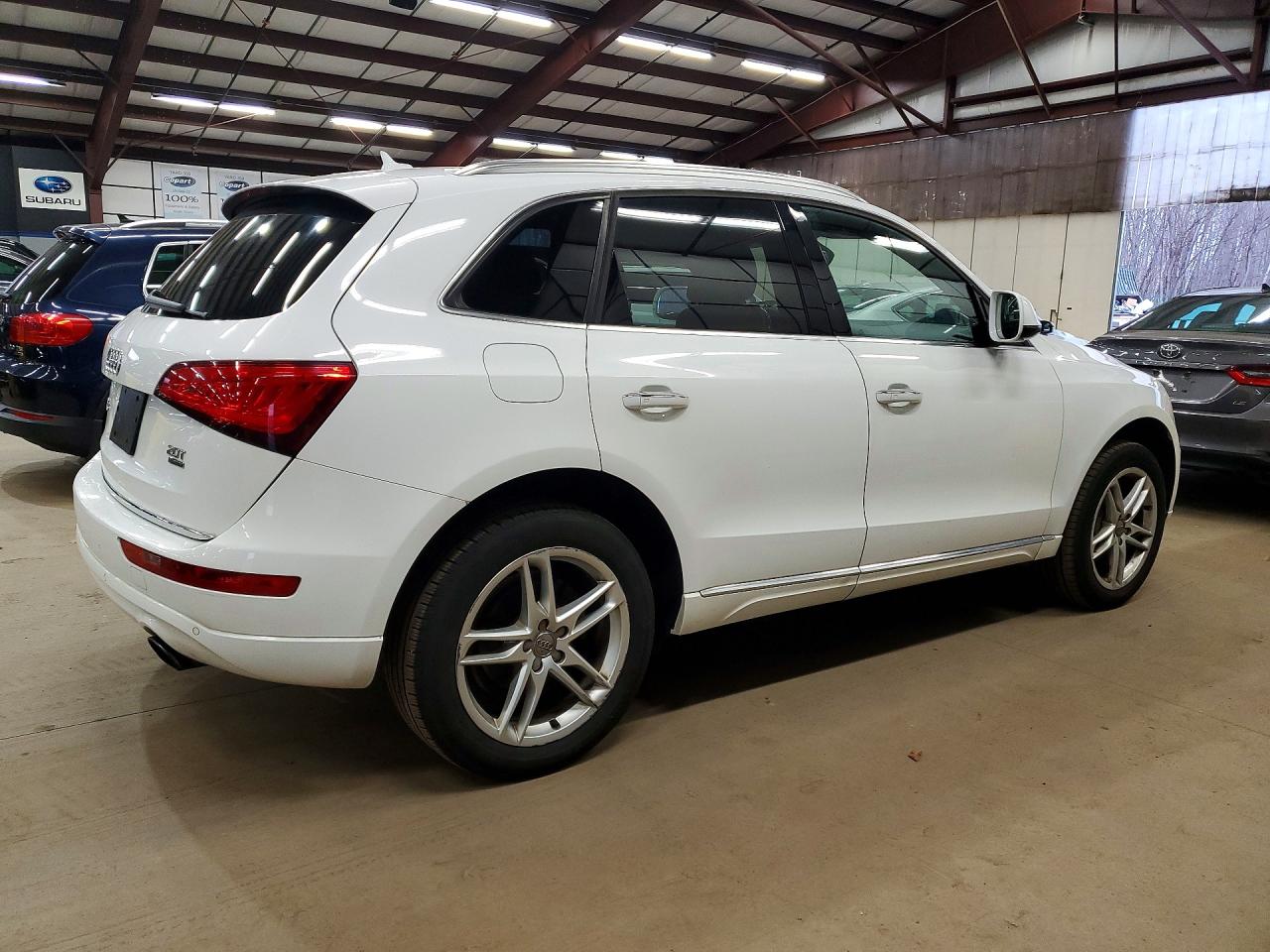 2017 AUDI Q5