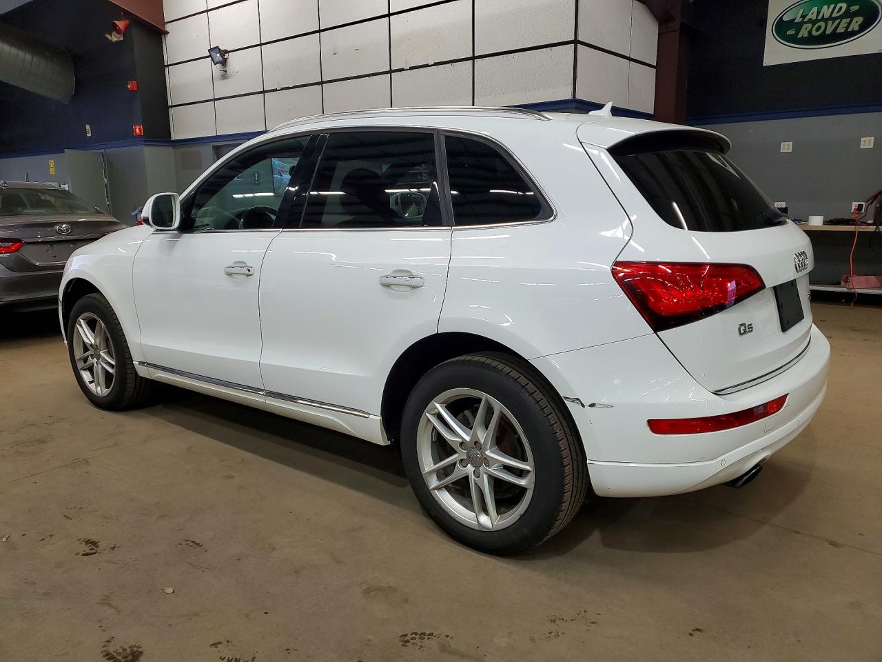 2017 AUDI Q5