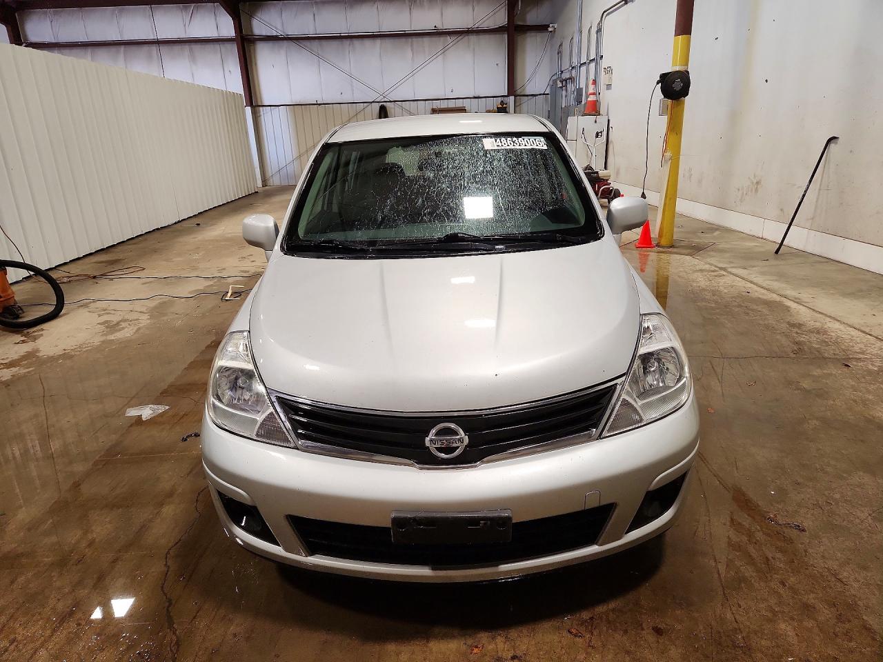2012 NISSAN VERSA