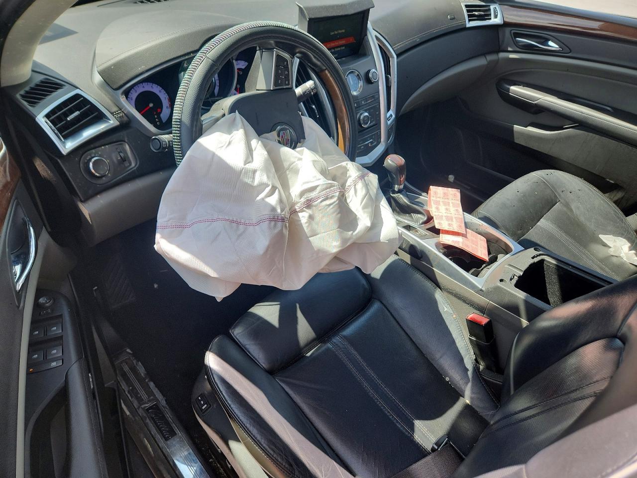2011 CADILLAC SRX