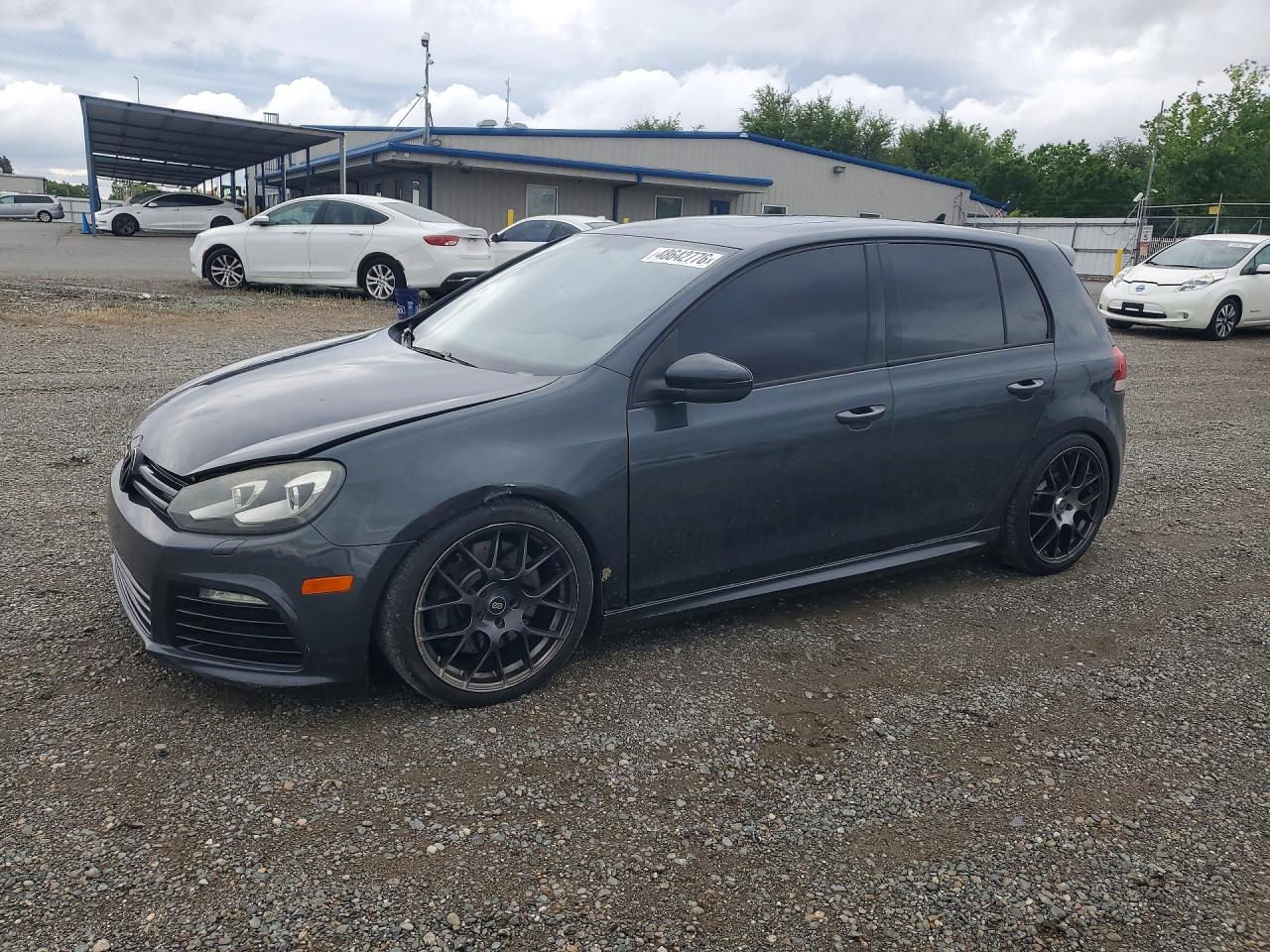 2013 VOLKSWAGEN GOLF