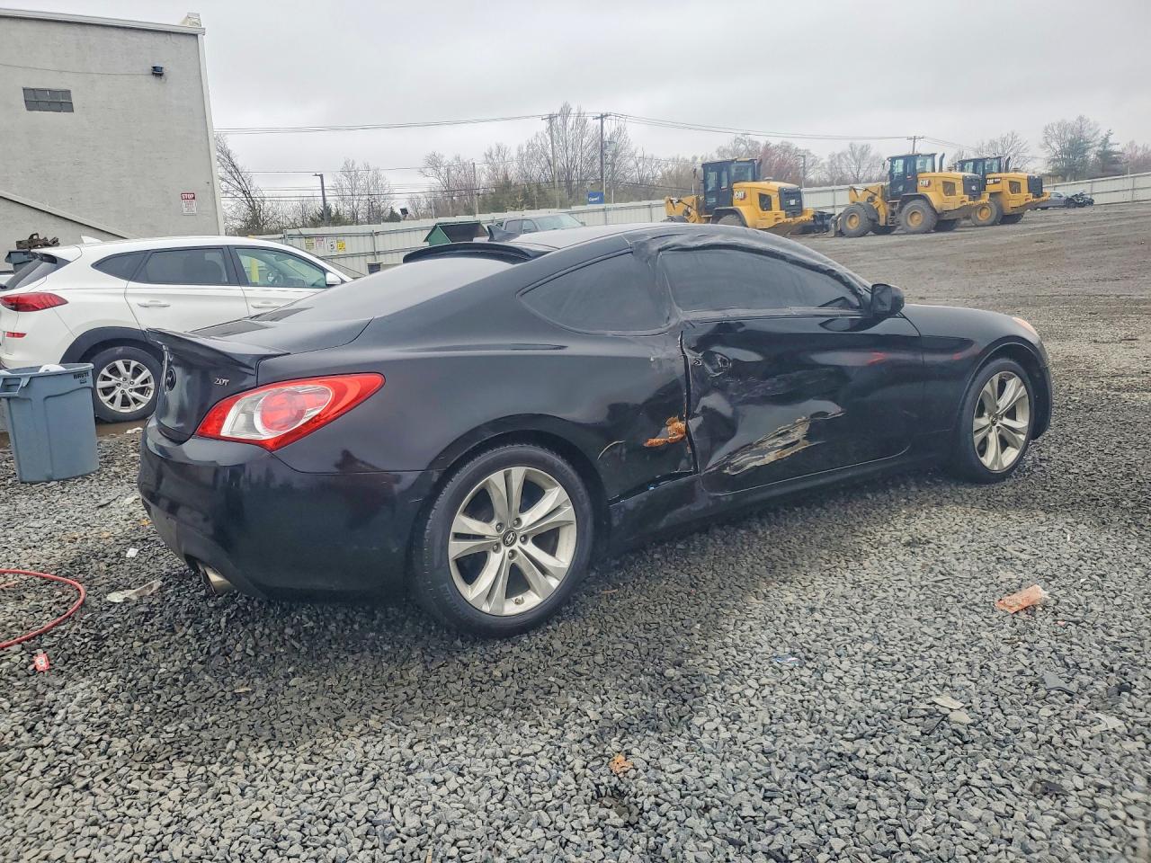 2010 HYUNDAI GENESIS