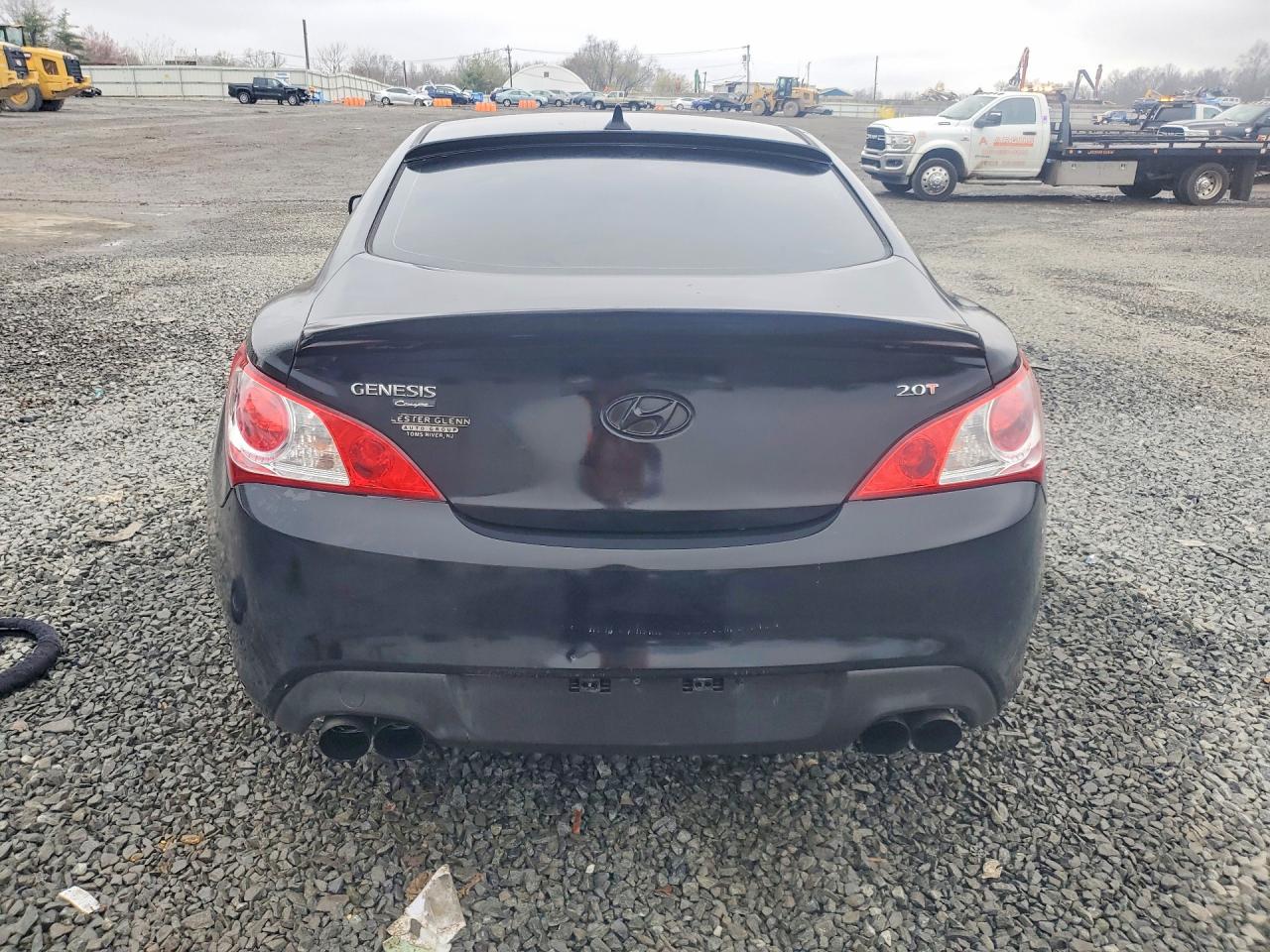2010 HYUNDAI GENESIS