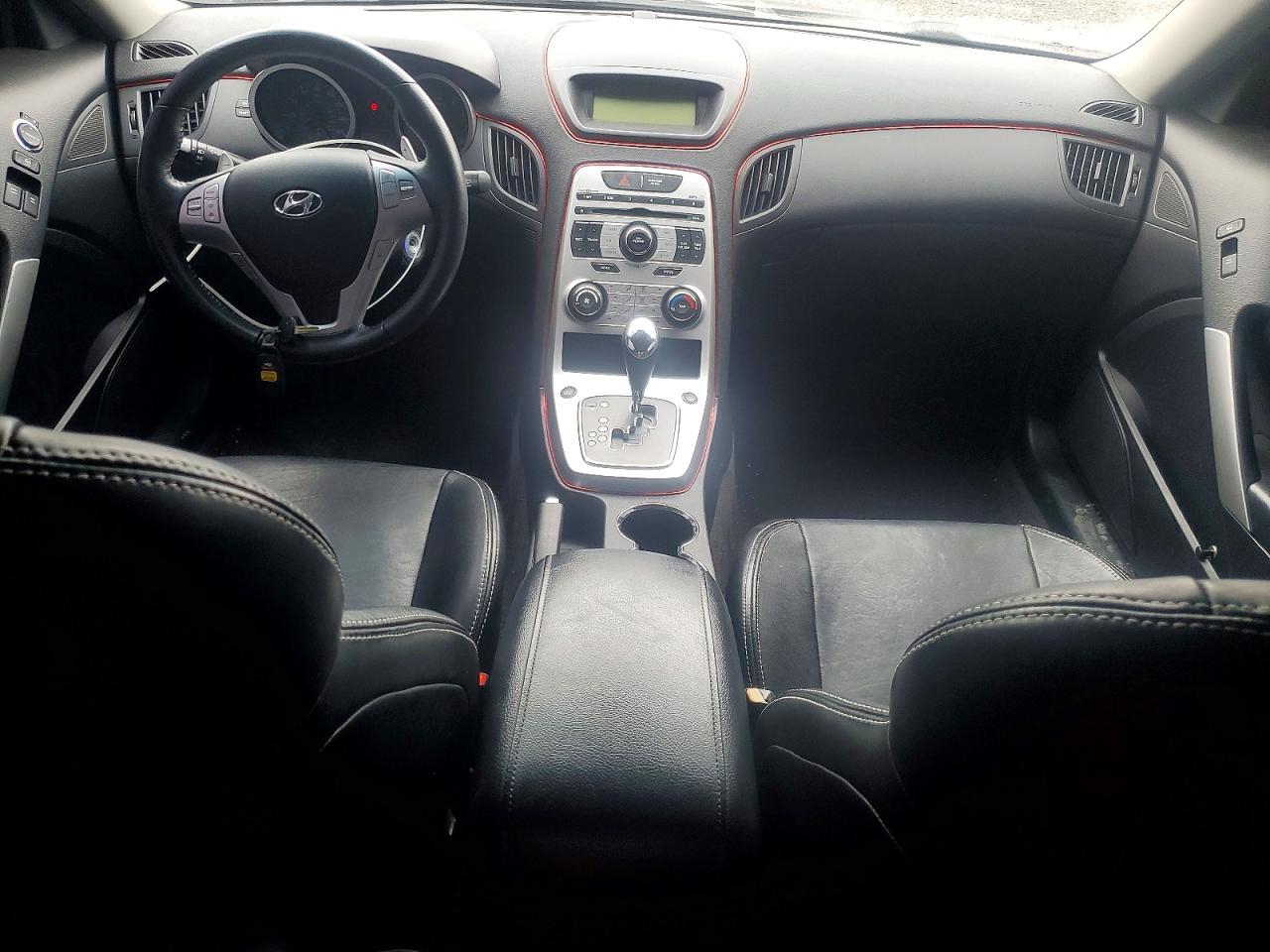 2010 HYUNDAI GENESIS