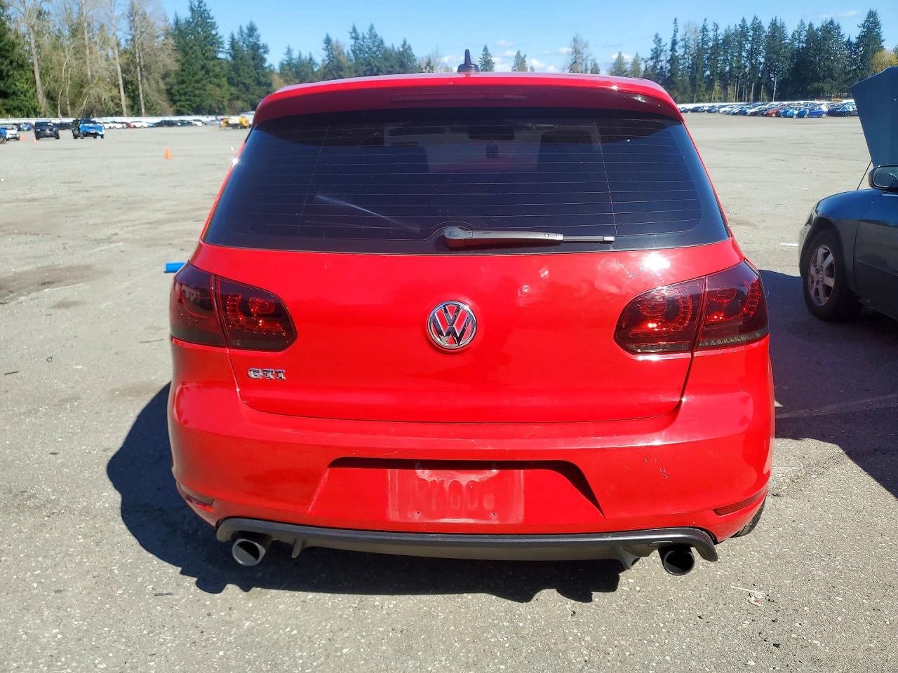 2012 VOLKSWAGEN GTI