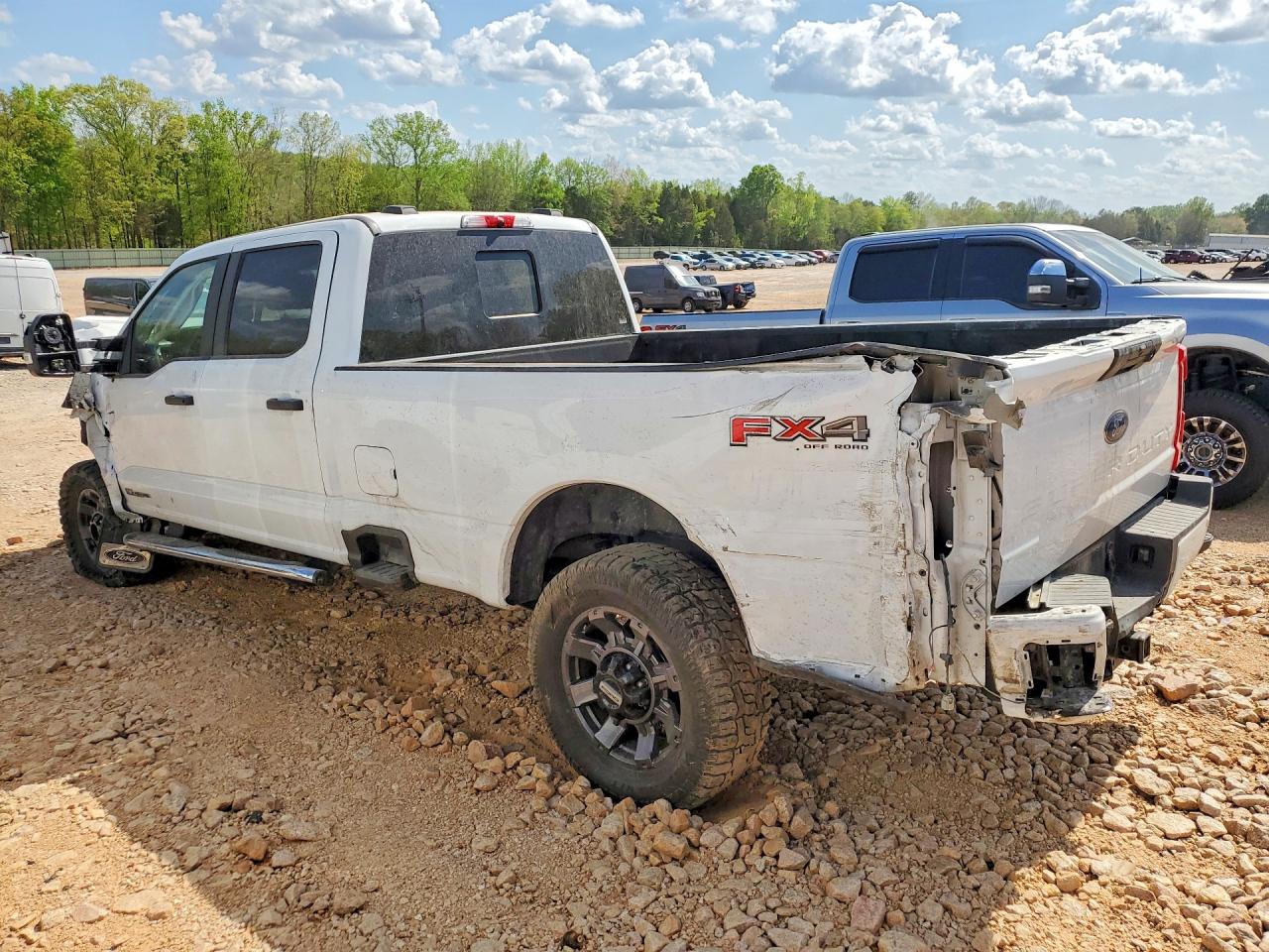 2024 FORD F350