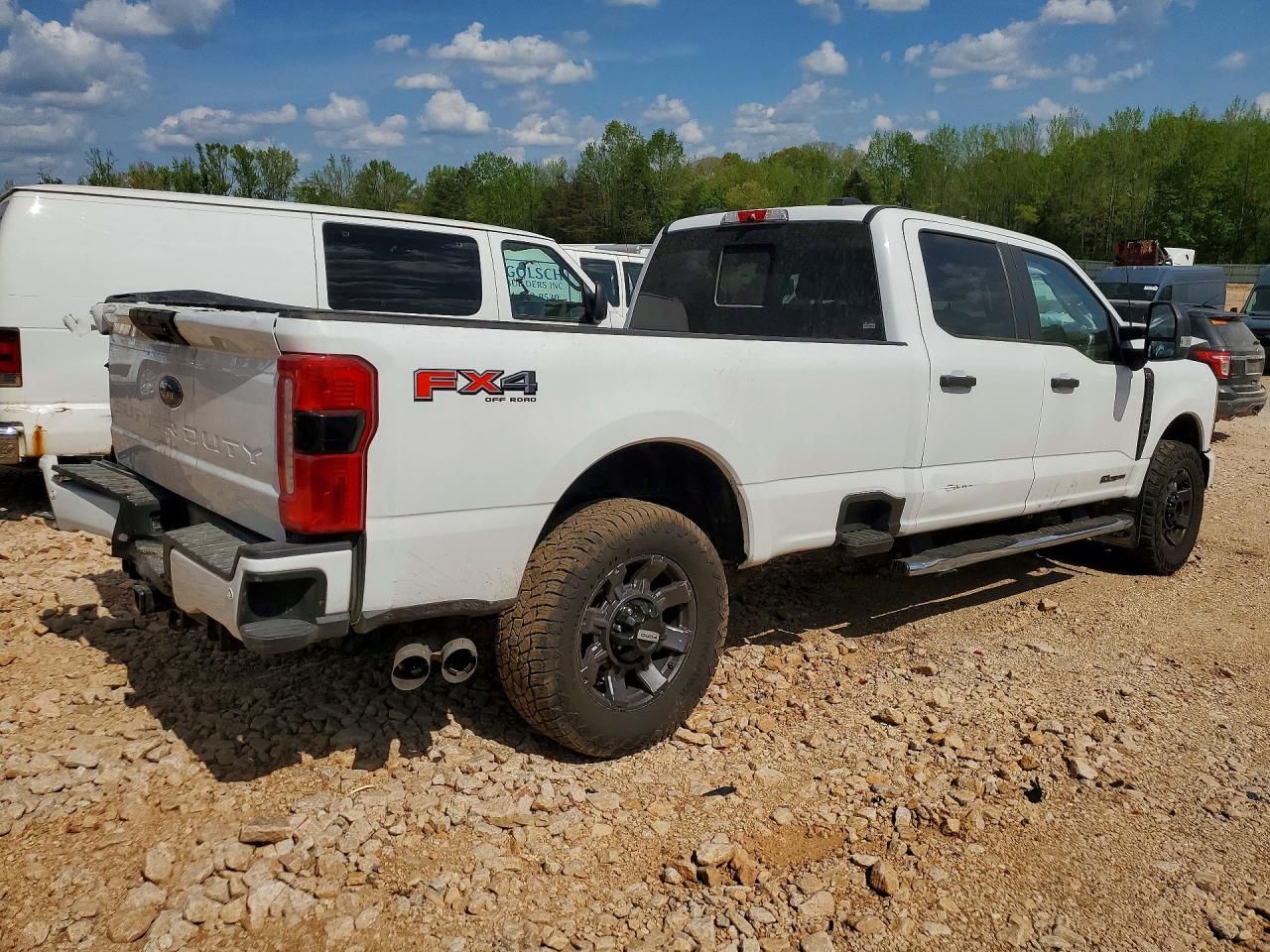 2024 FORD F350