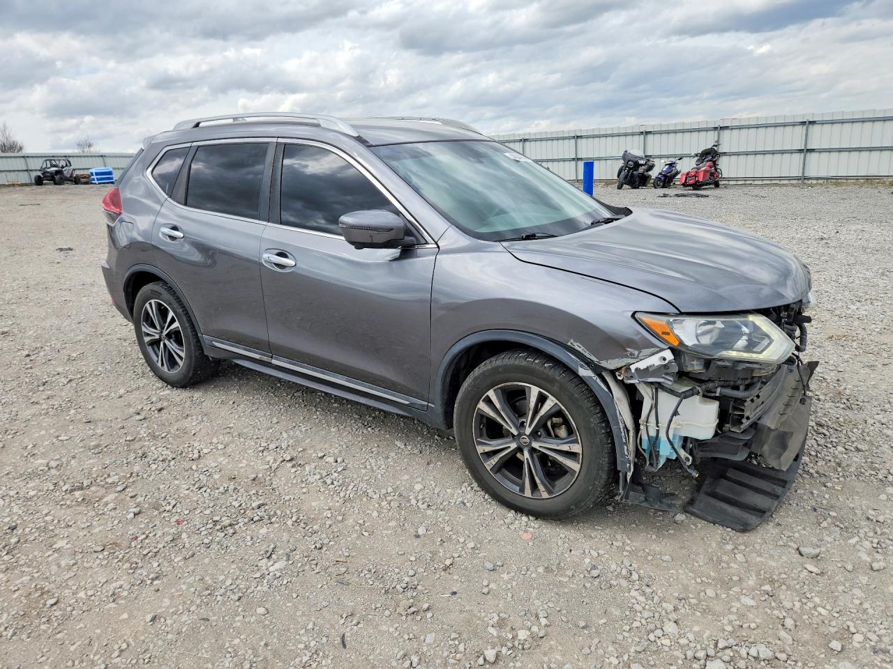 2018 NISSAN ROGUE